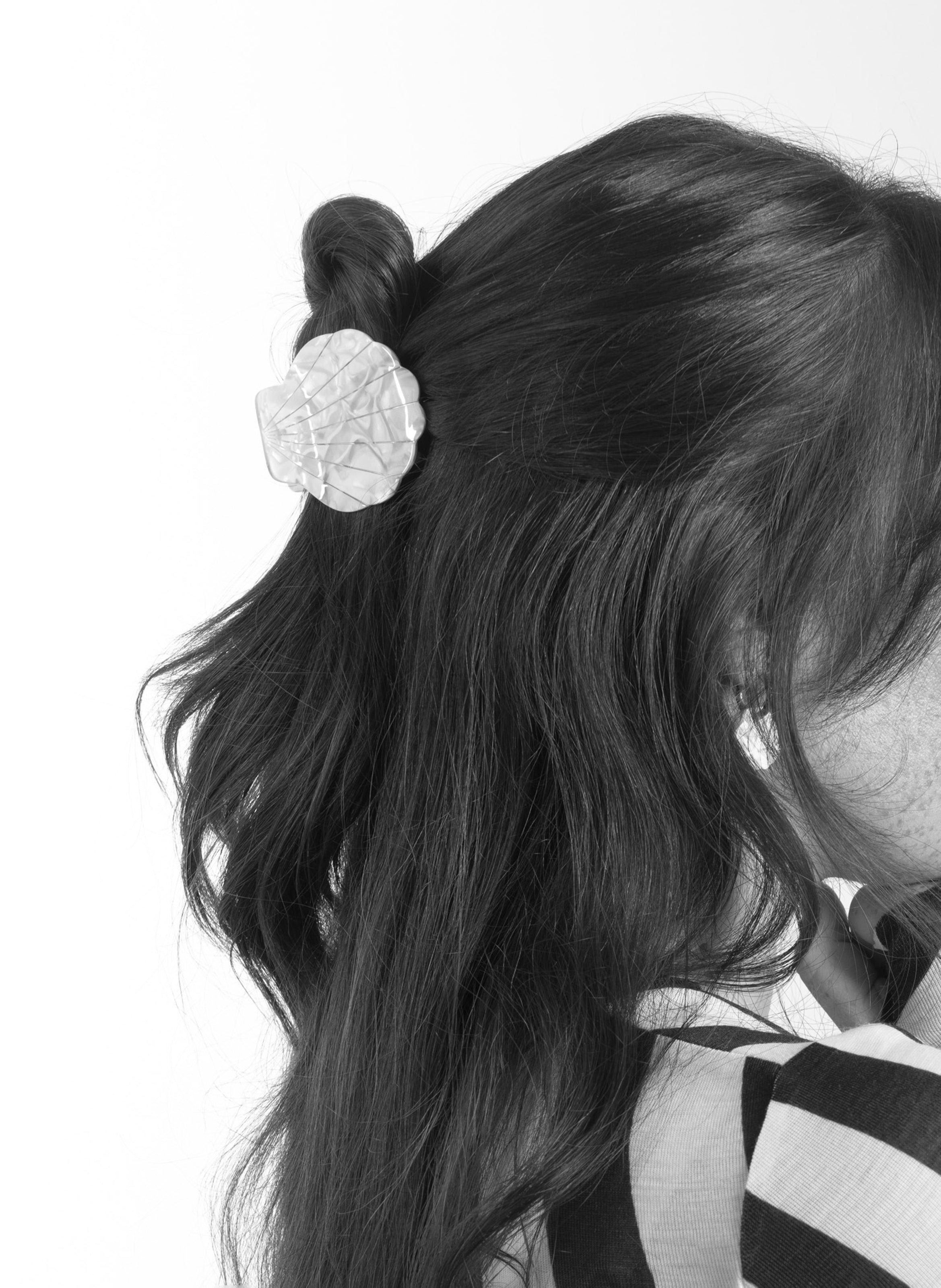 Pince à cheveux mermaid en acétate de cellulose KURAGE GINZA Violet