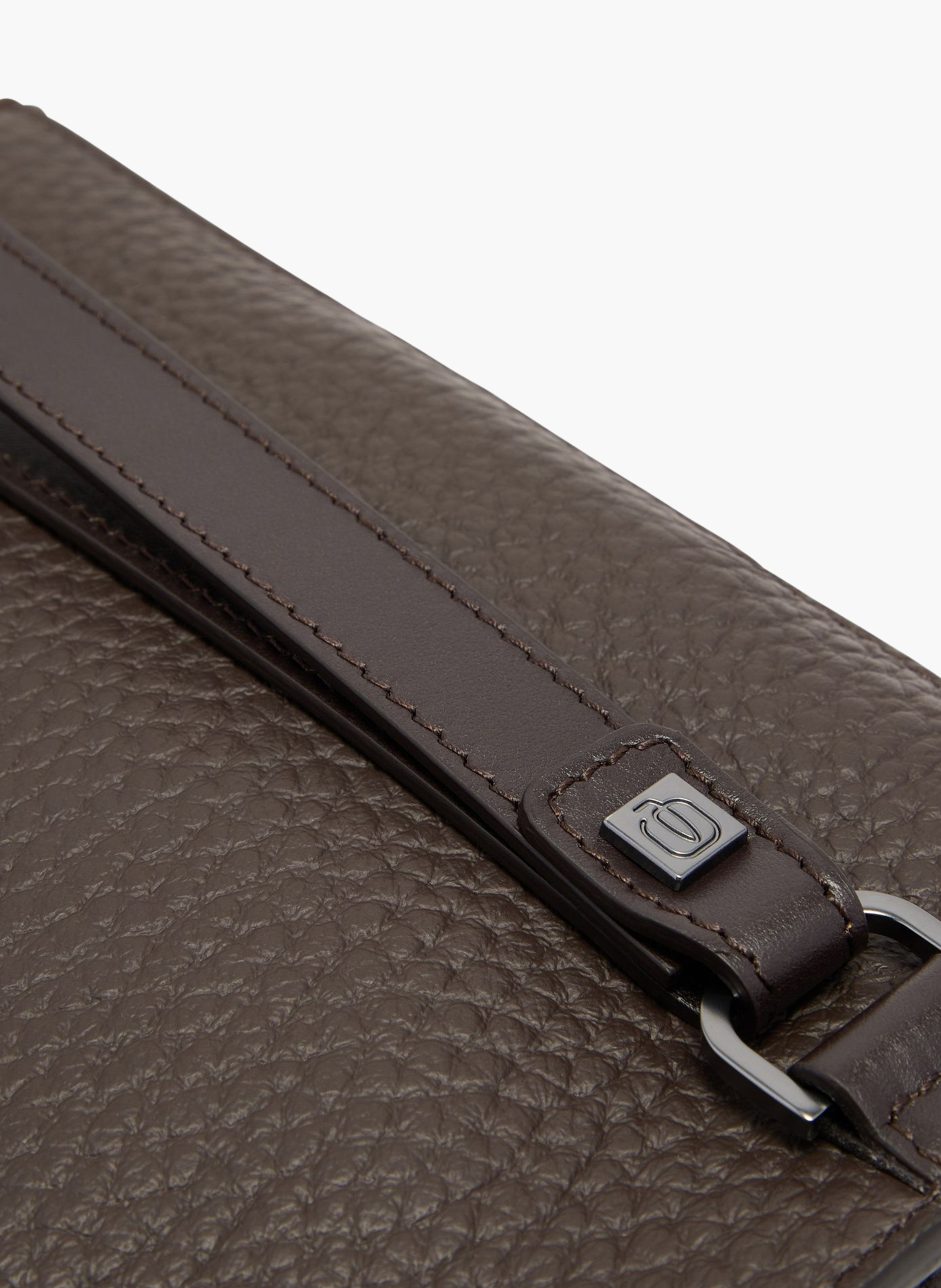 Sac à main PIQUADRO Marron