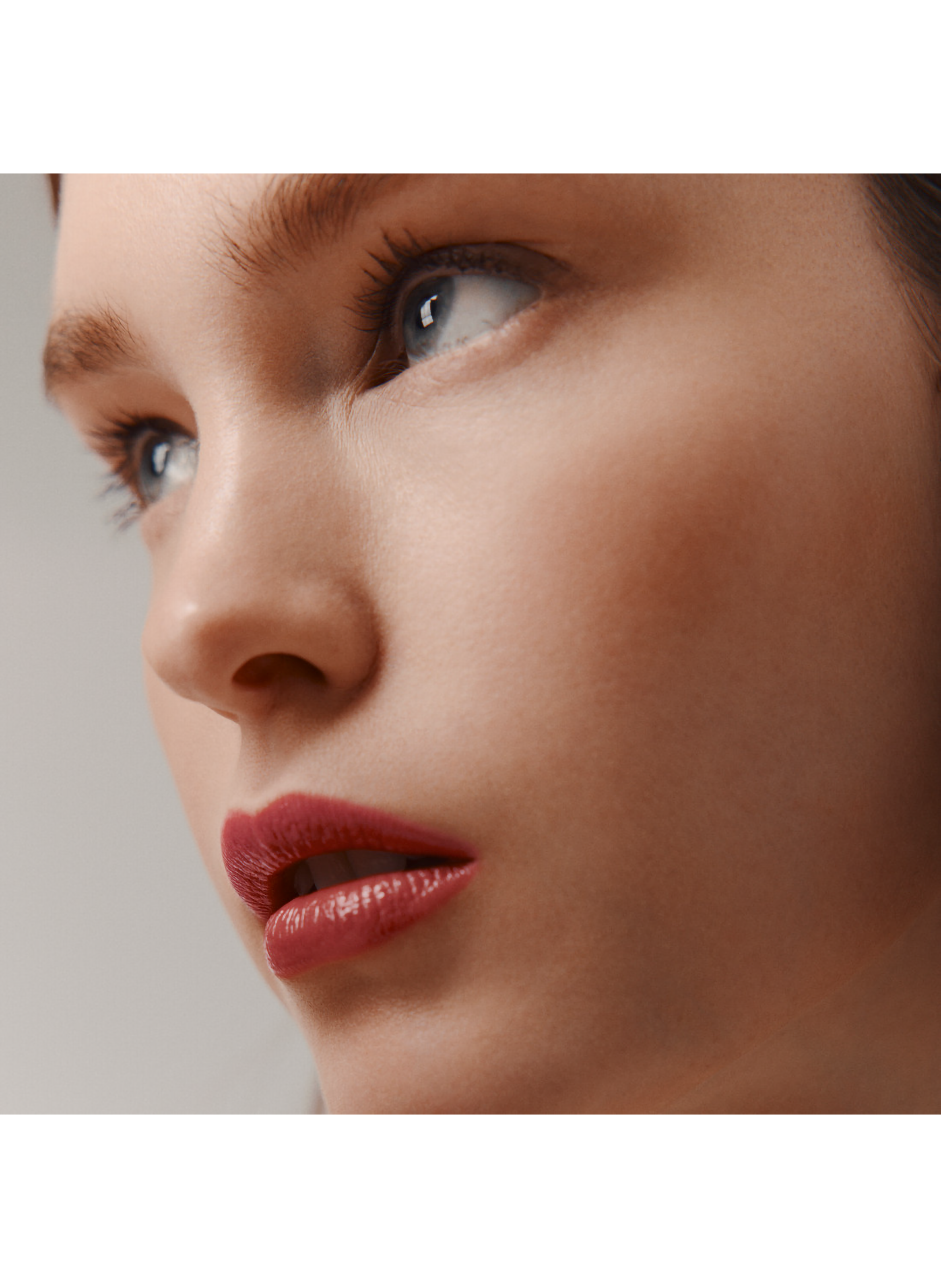 Hermès Red - Silky Bright Red HERMÈS Rose Épicé