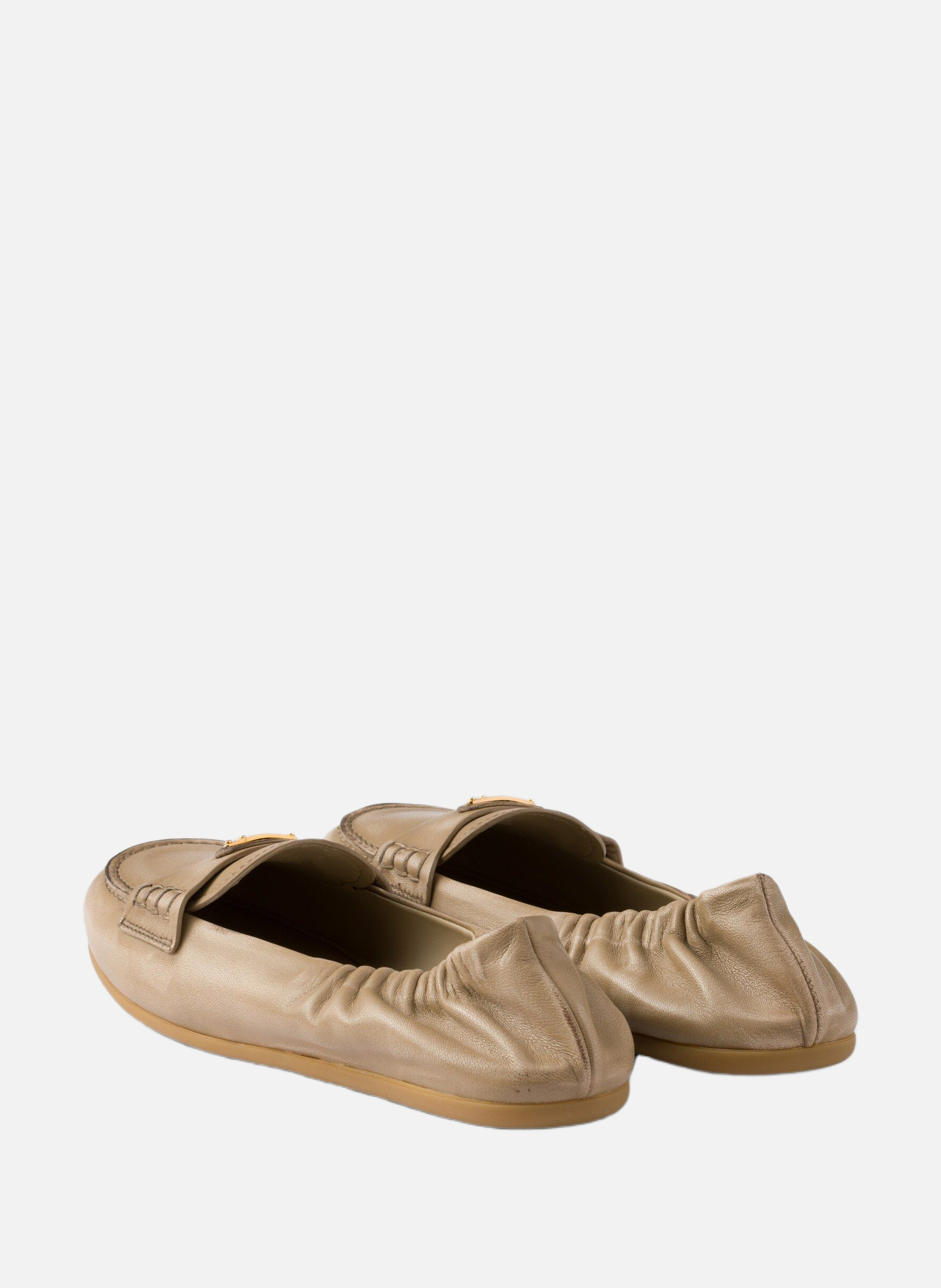 Mocassins en cuir nappa PRADA Beige