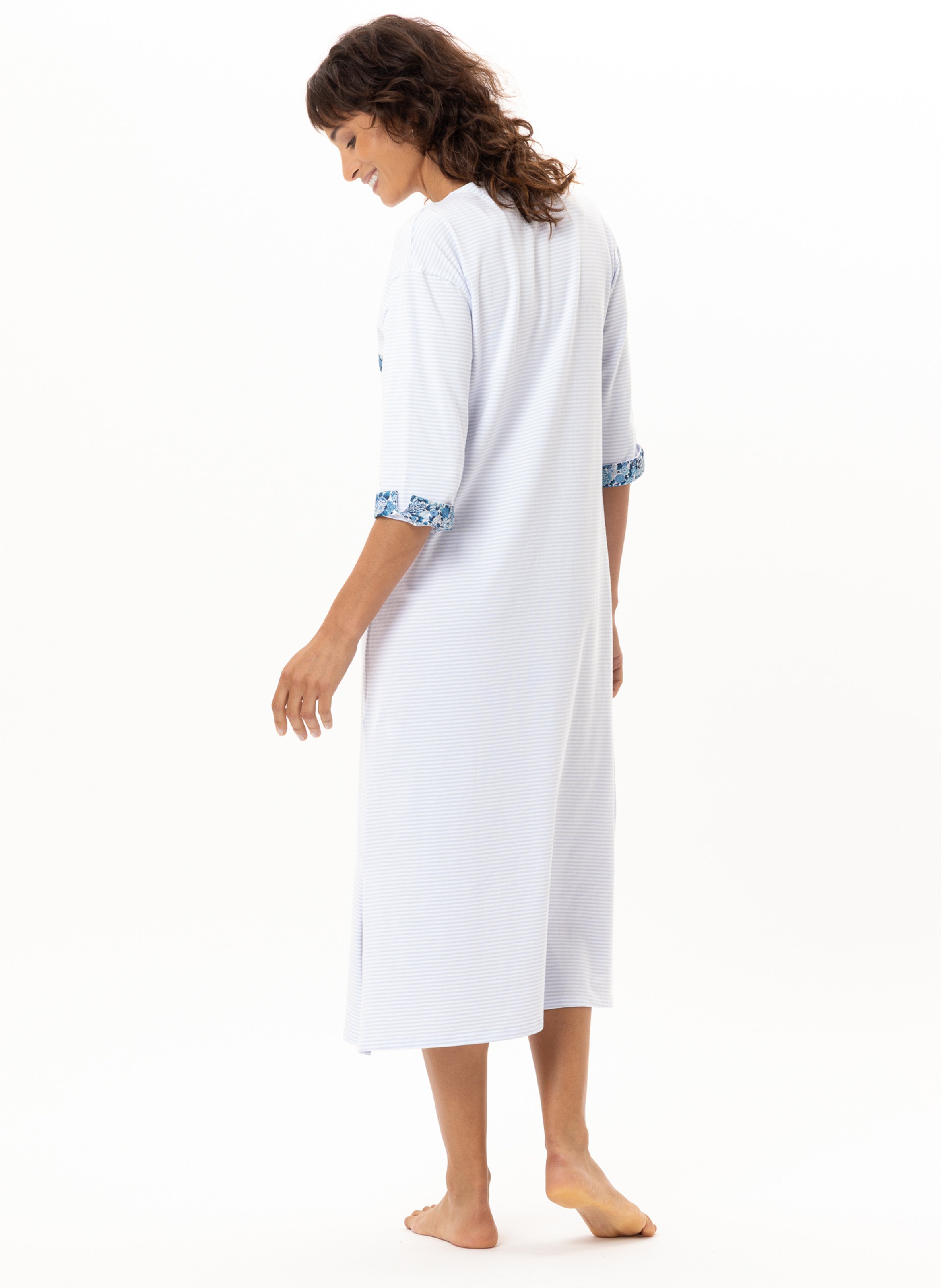 Chemise de nuit longue en coton garden 211 LE CHAT Multicolore