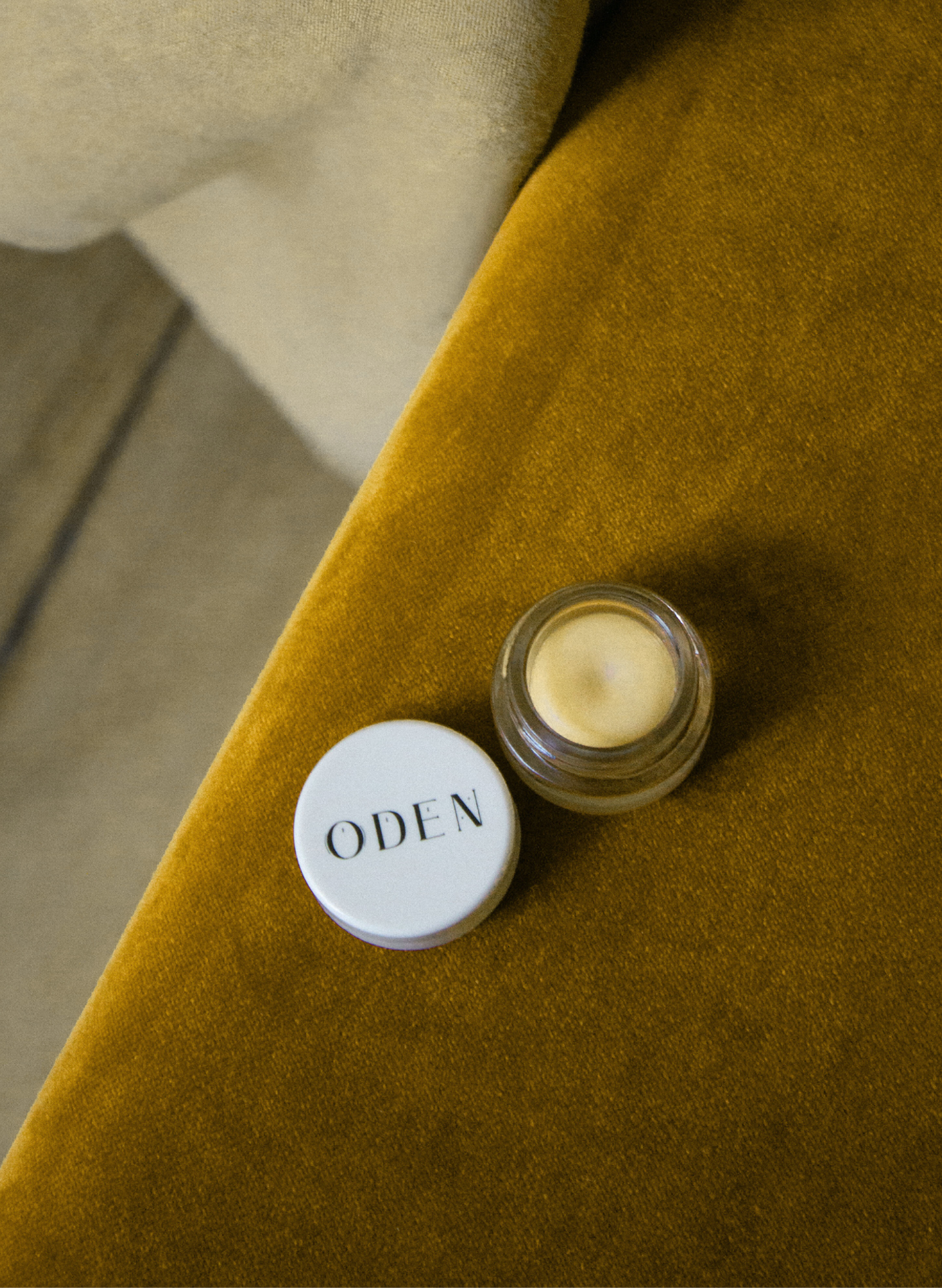 Lip balm ODEN No color