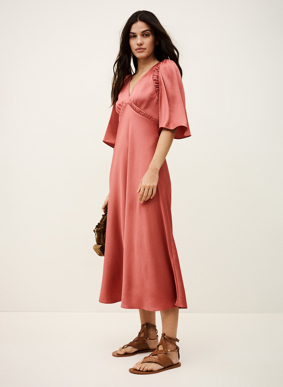 Robe midi satinée col v charlotte BA&SH Rose