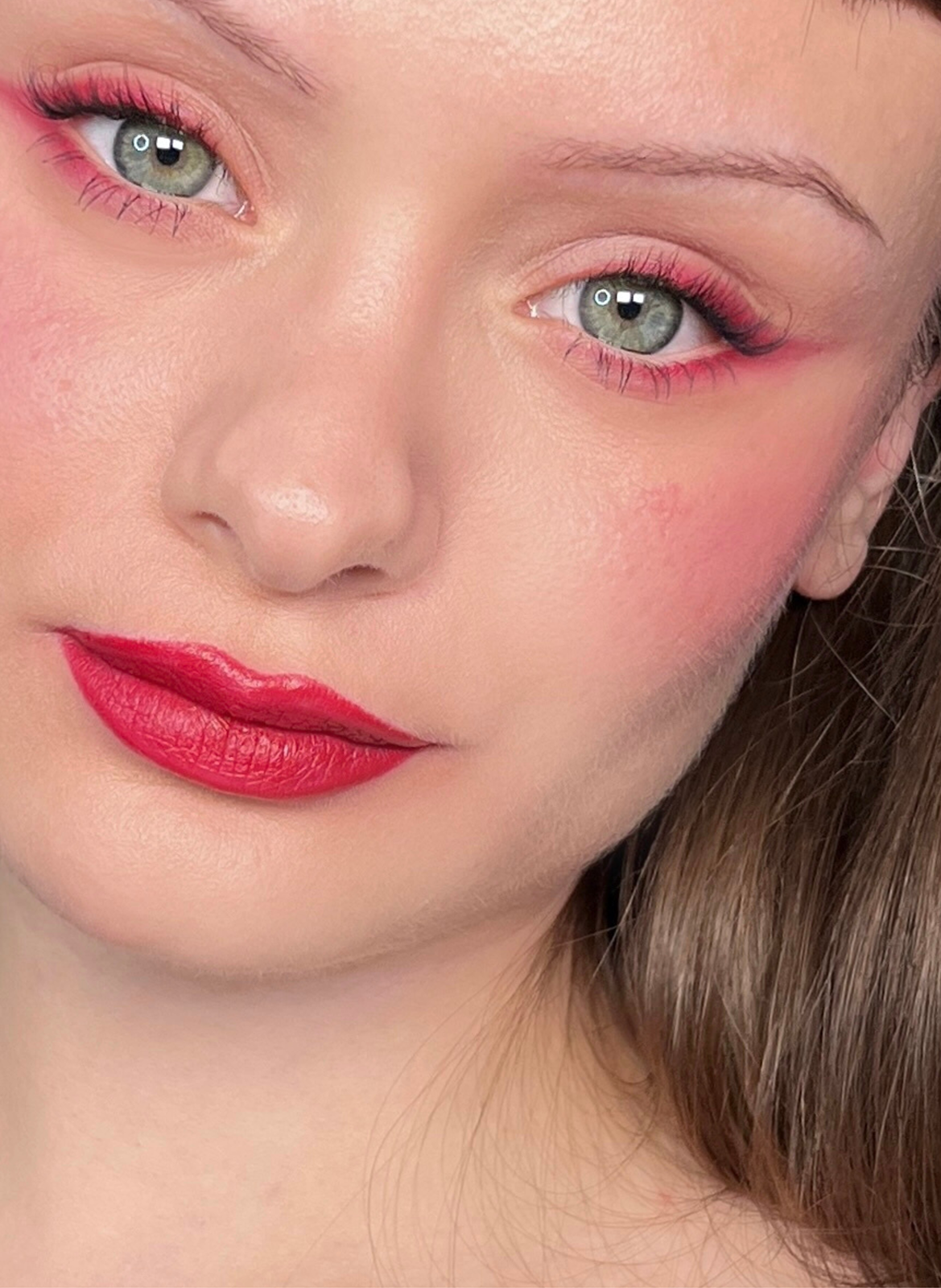 Le MULTI Yeux, Joues, Lèvres naturel & vegan ALL TIGERS 558 rouge intense