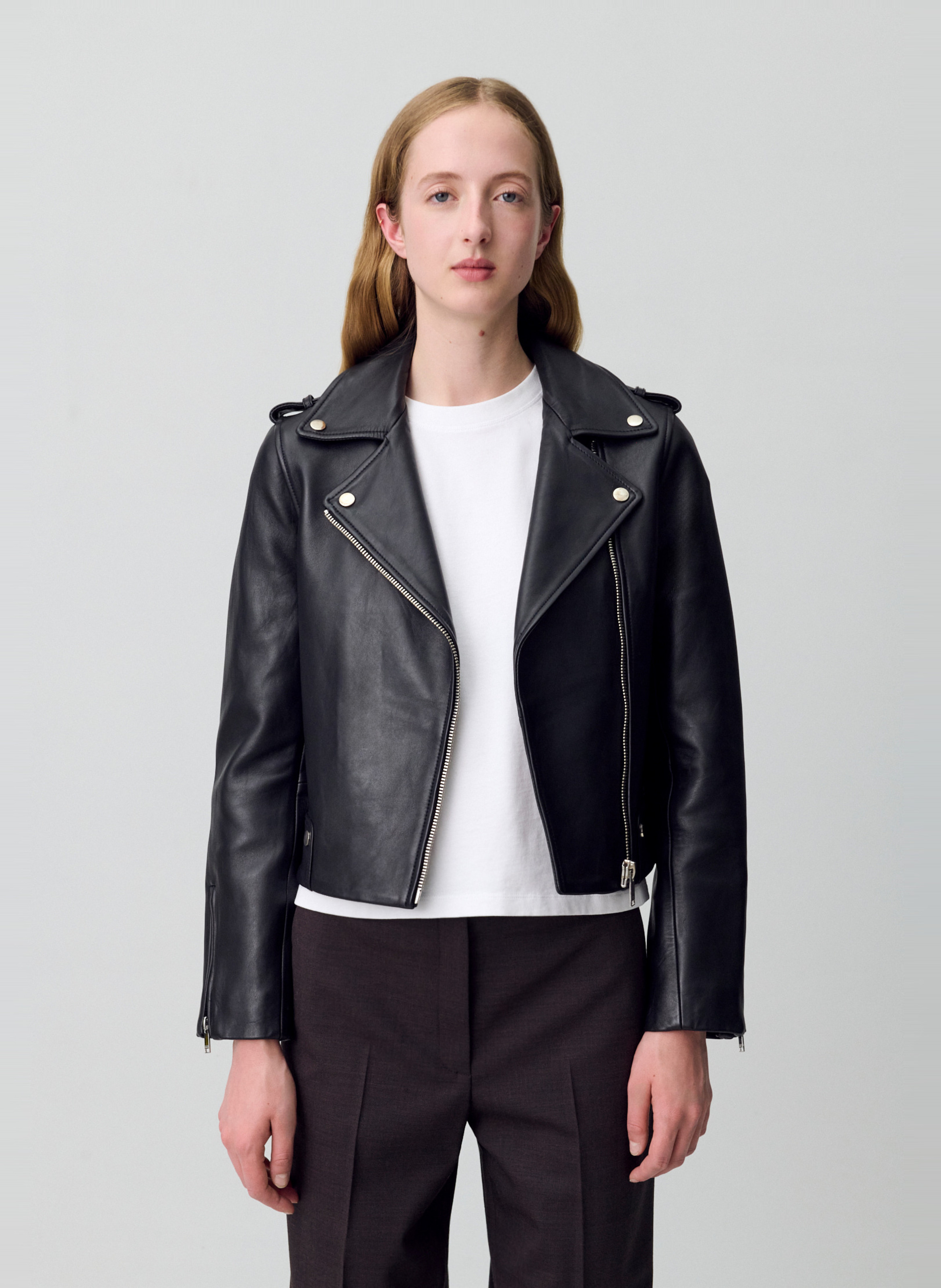 Blouson court en cuir CLAUDIE PIERLOT Noir