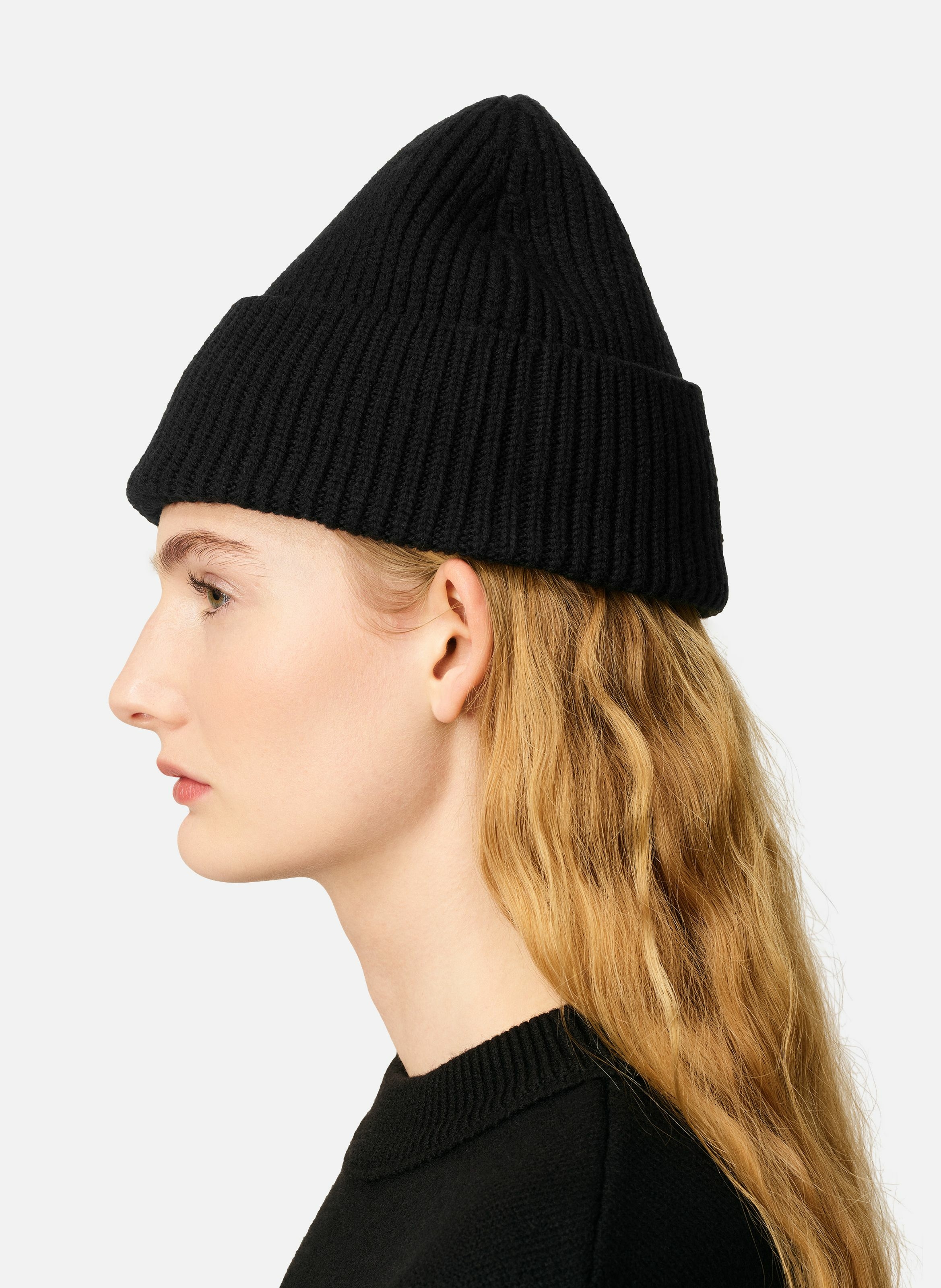 Bonnet ami de coeur en laine unisexe AMI PARIS Noir