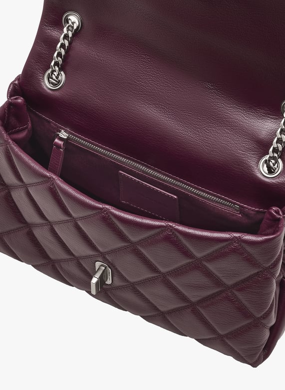 Sac à main Le Quilted Dual Convertible Shoulder Bag | Rouge by MARC JACOBS Sac à main Le Quilted Dual Convertible Shoulder Bag Rouge