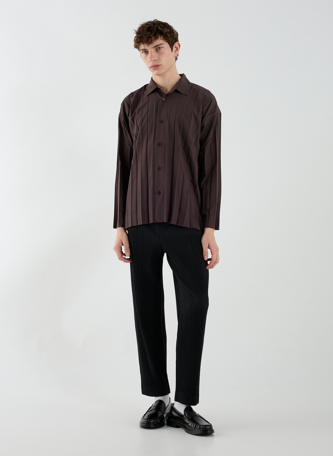 Straight pleated shirt with long sleeves HOMME PLISSE ISSEY MIYAKE Brown
