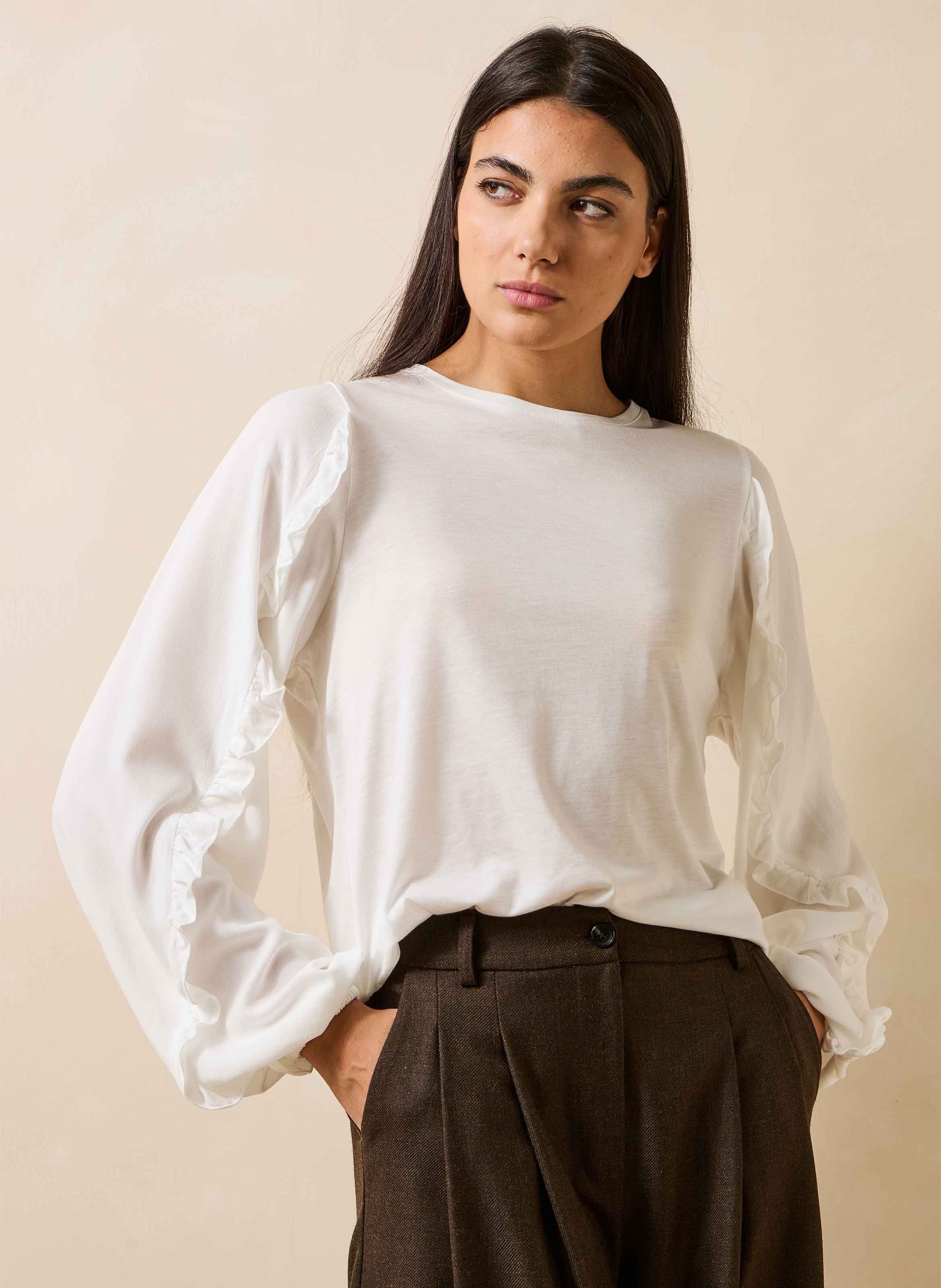 Top met ronde hals en ruches, in twee materialen LA FEE MARABOUTEE Wit