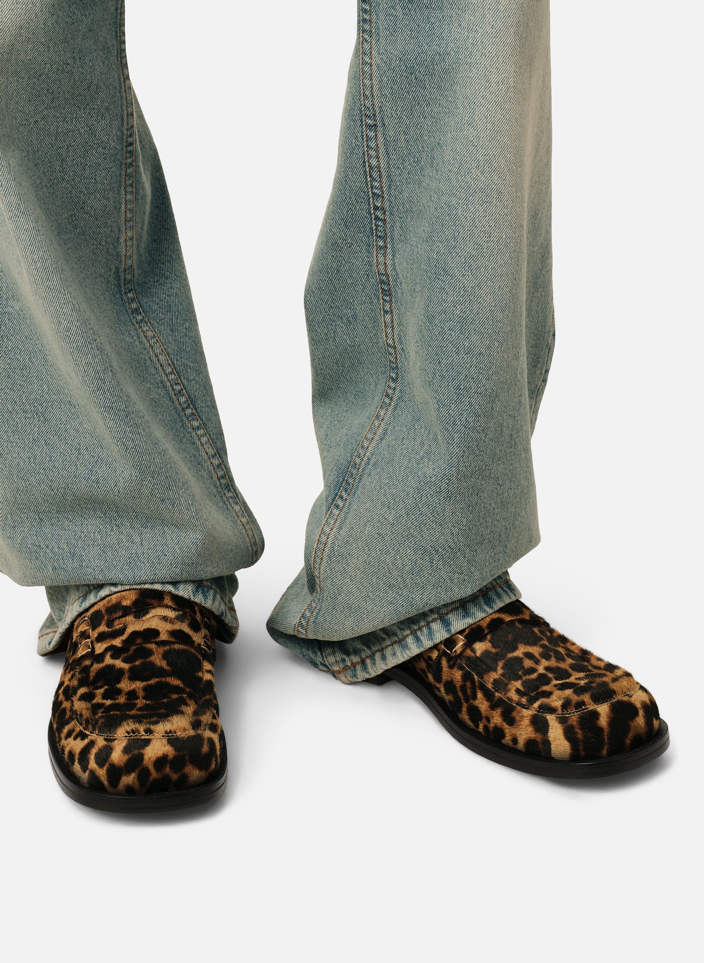 Mocassins imprimés léopard unisexe en cuir de vachette AMI PARIS Beige