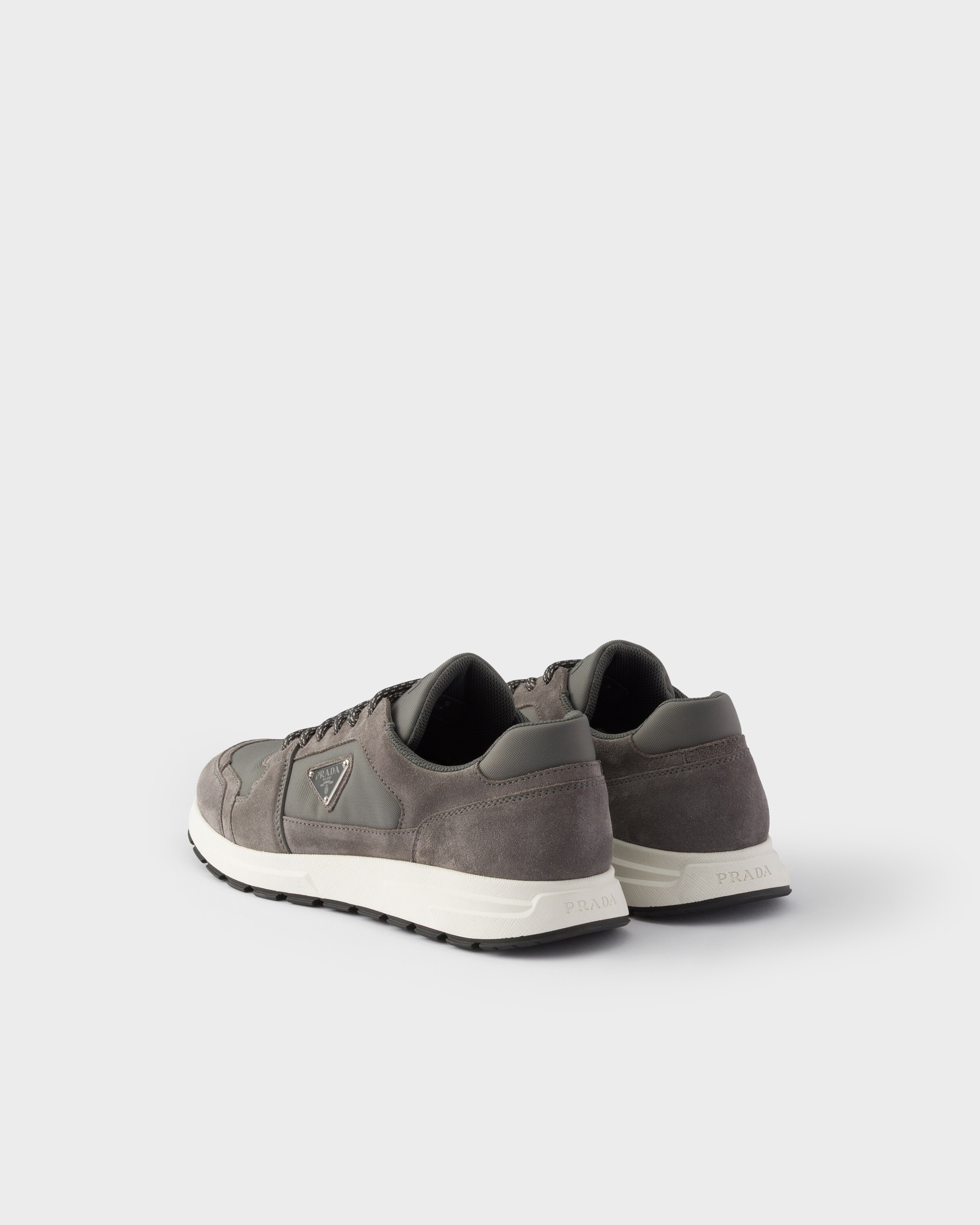 Sneakers prax en daim et re-nylon PRADA Gris