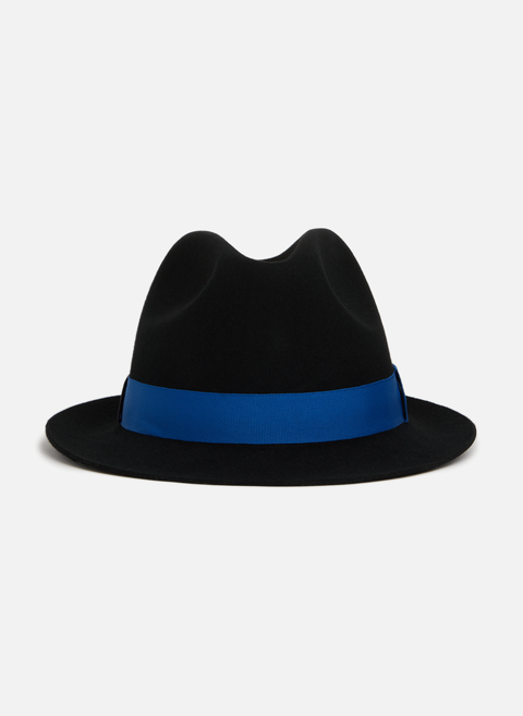 قبعة من الصوف باللون الأسودpaul smith 