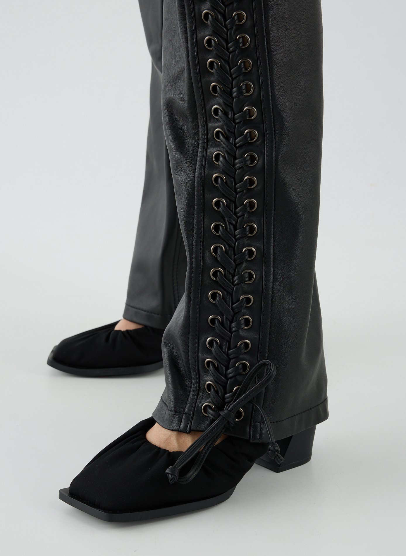 Pantalon en cuir d'agneau ROTATE Noir