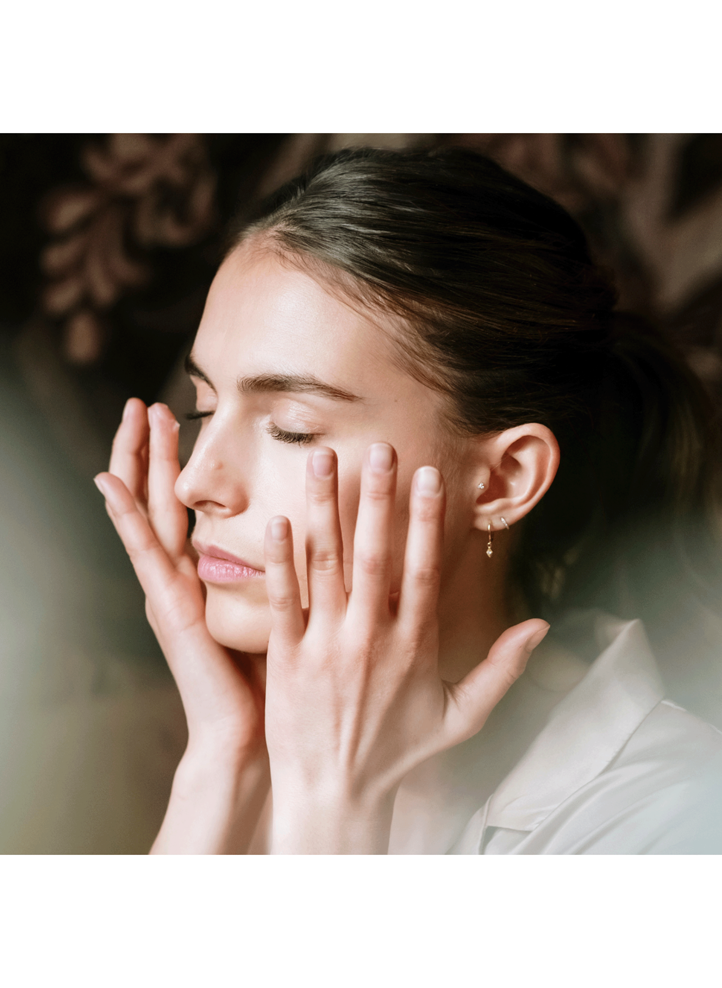 Youthful Eye Contour Airy Balm No color