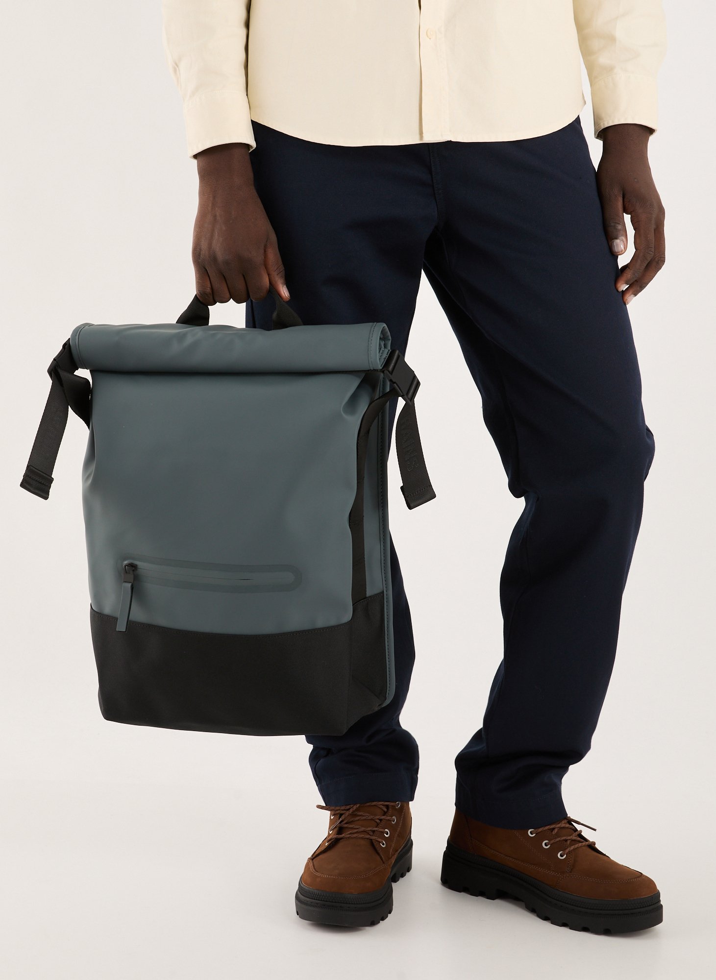 Sac à dos Trail Rolltop RAINS Bleu