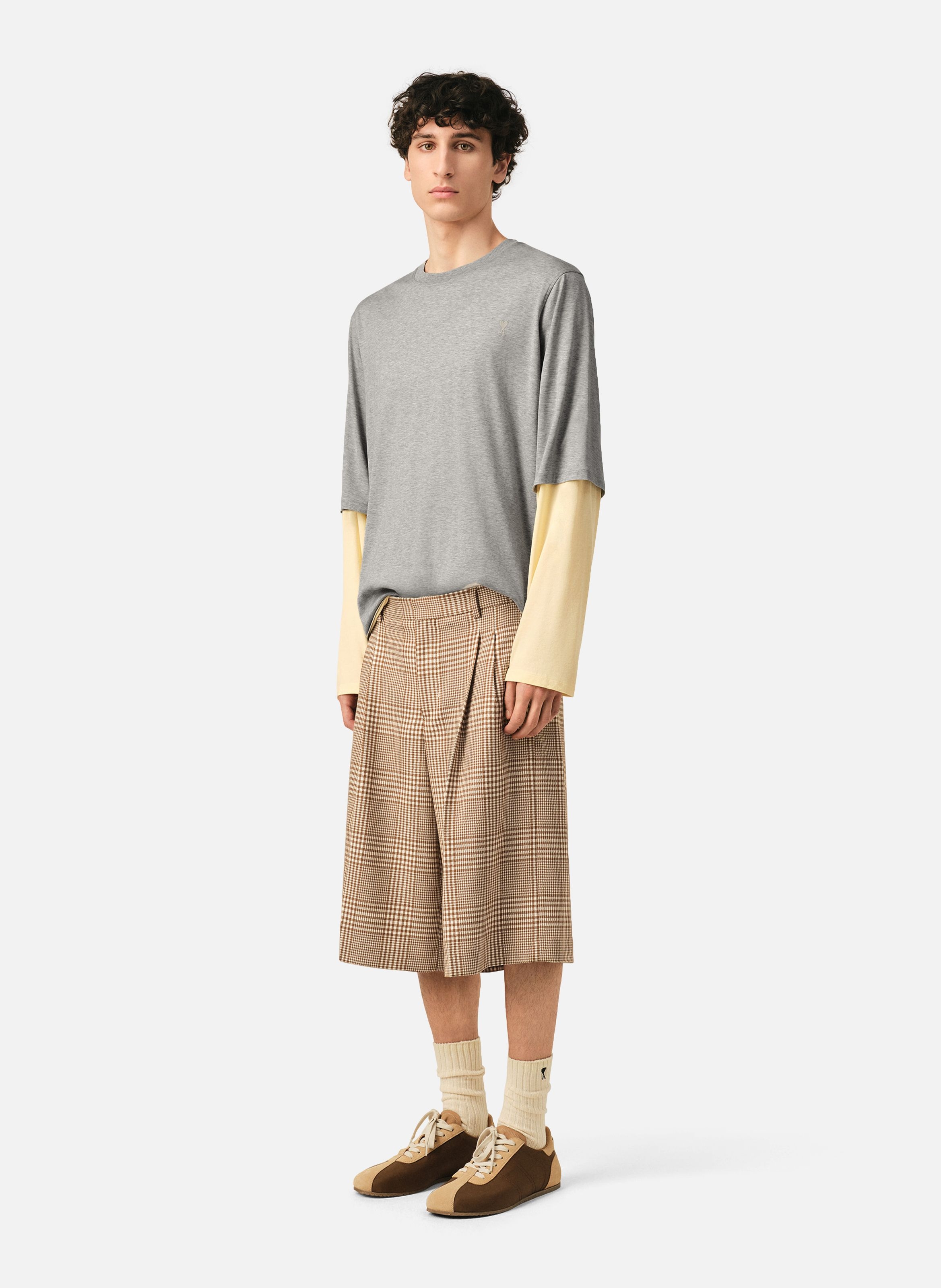 Short à carreaux prince de galles en laine vierge AMI PARIS Marron
