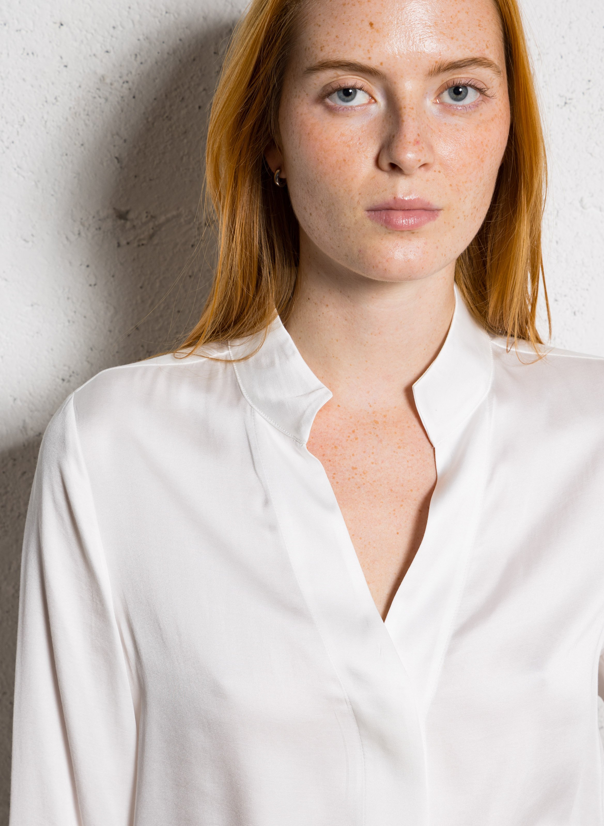 Blouse fluide satinée à col tunisien basile MAISON 123 Blanc