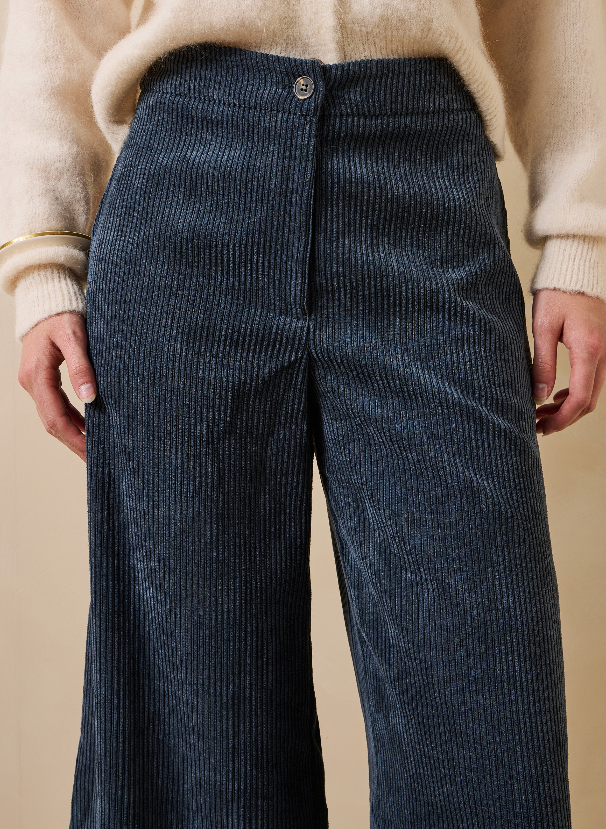 Cropped ribfluwelen broek LA FEE MARABOUTEE Blauw