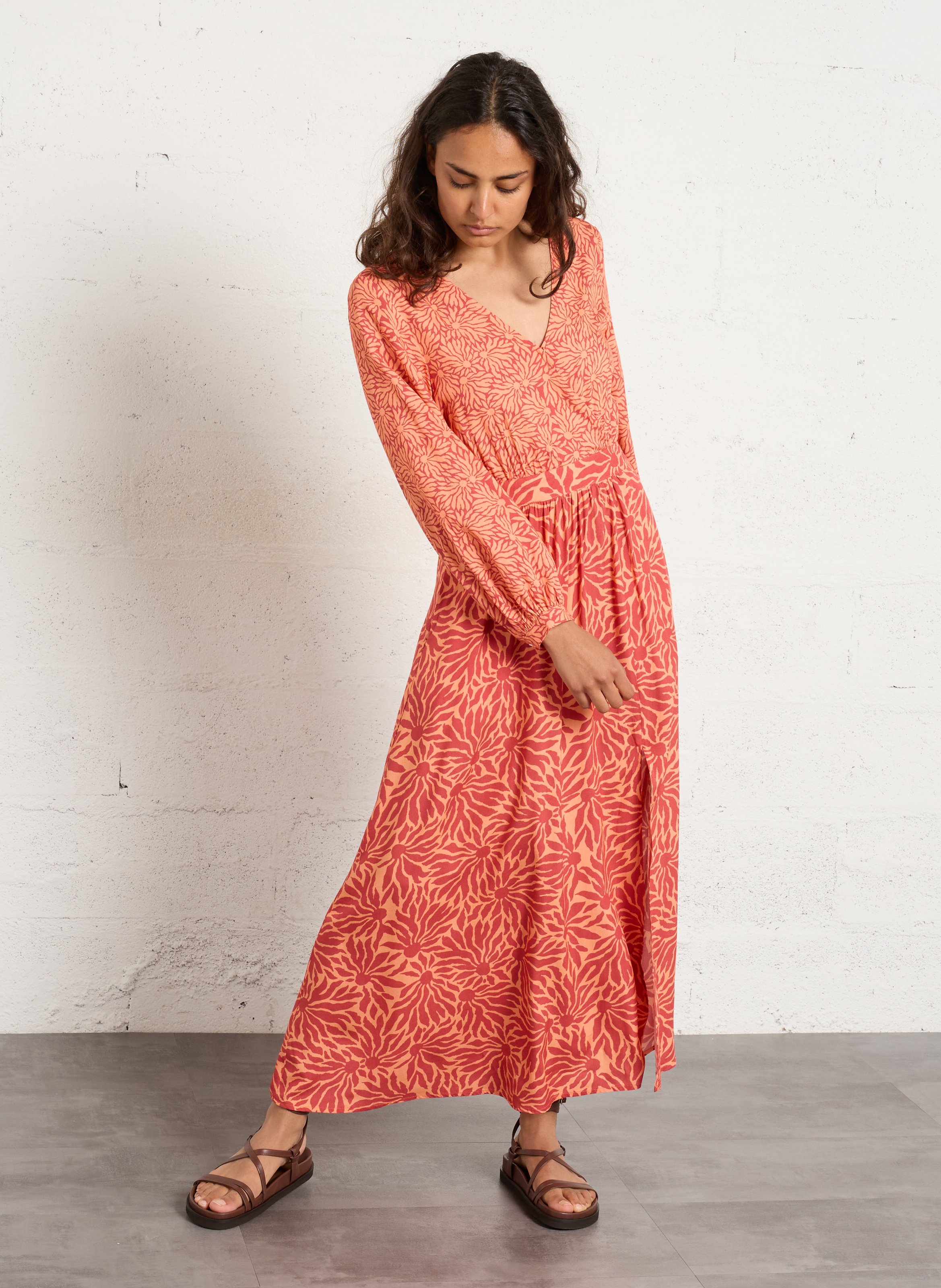 Sandales plates en cuir salina Marron