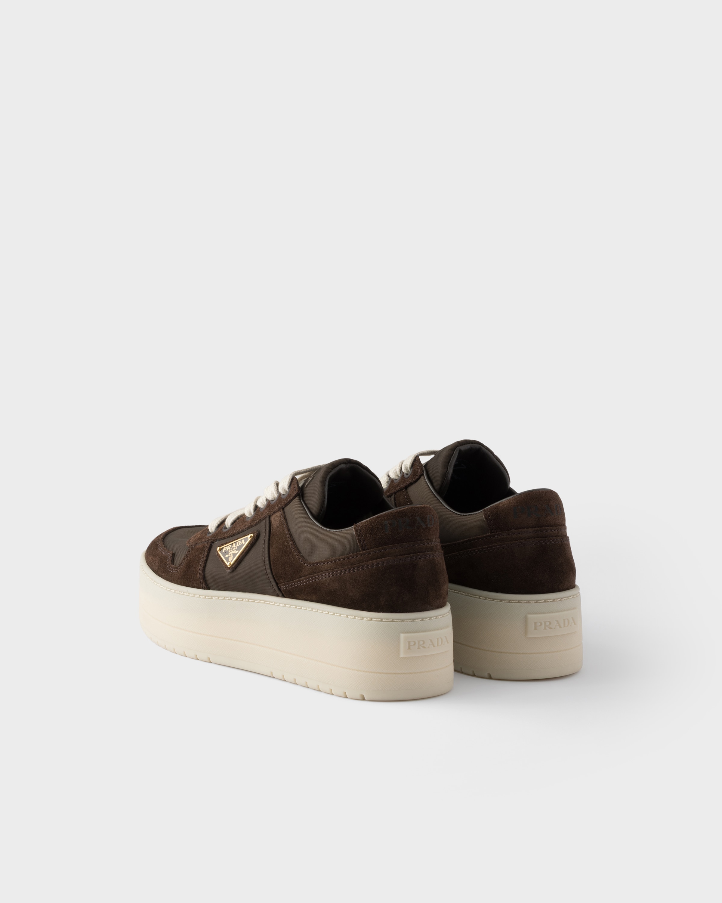 Baskets downtown bold en re-nylon et en daim PRADA Marron