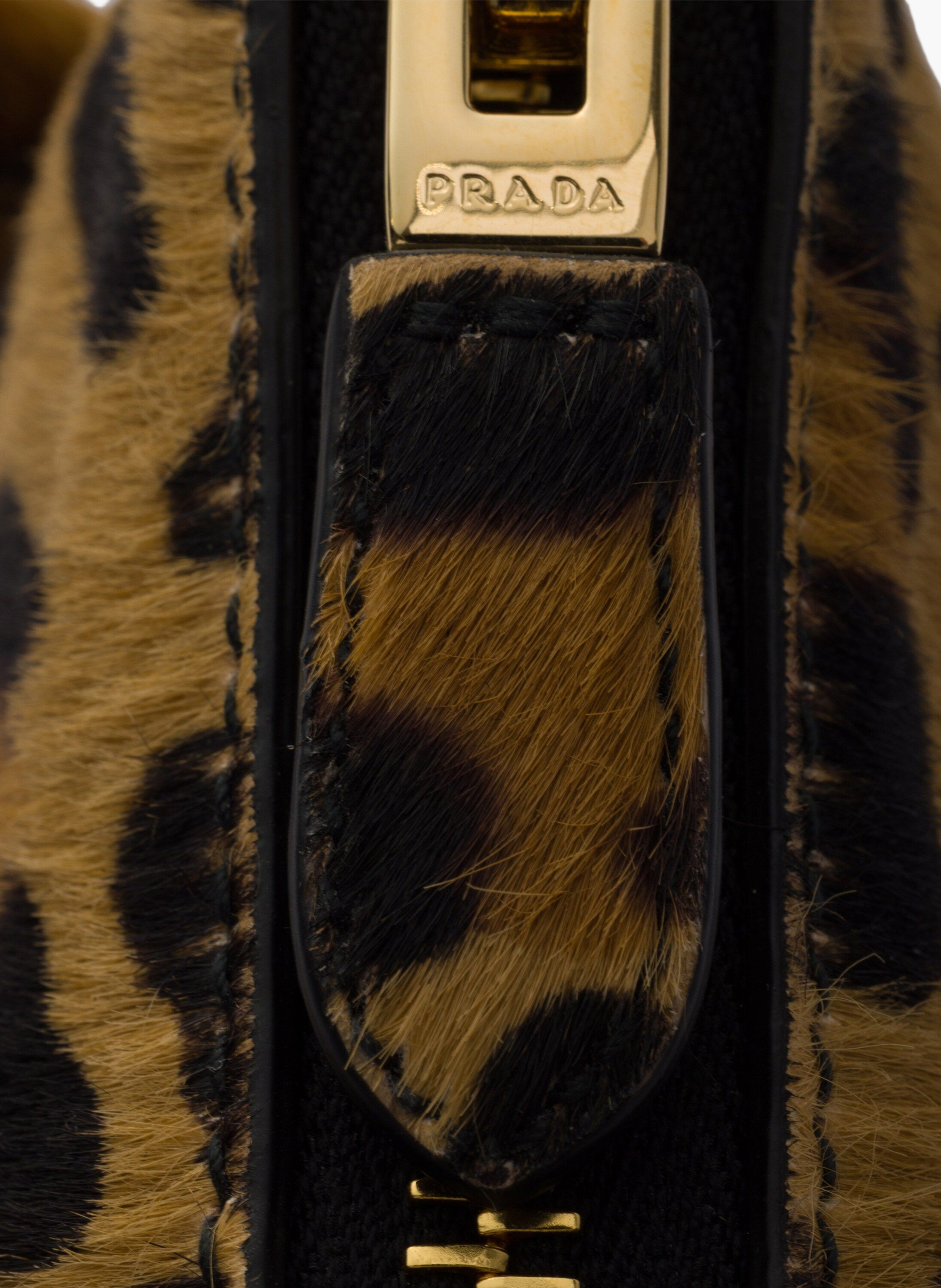 Mini sac en cuir à poil de veau imprimé PRADA Beige
