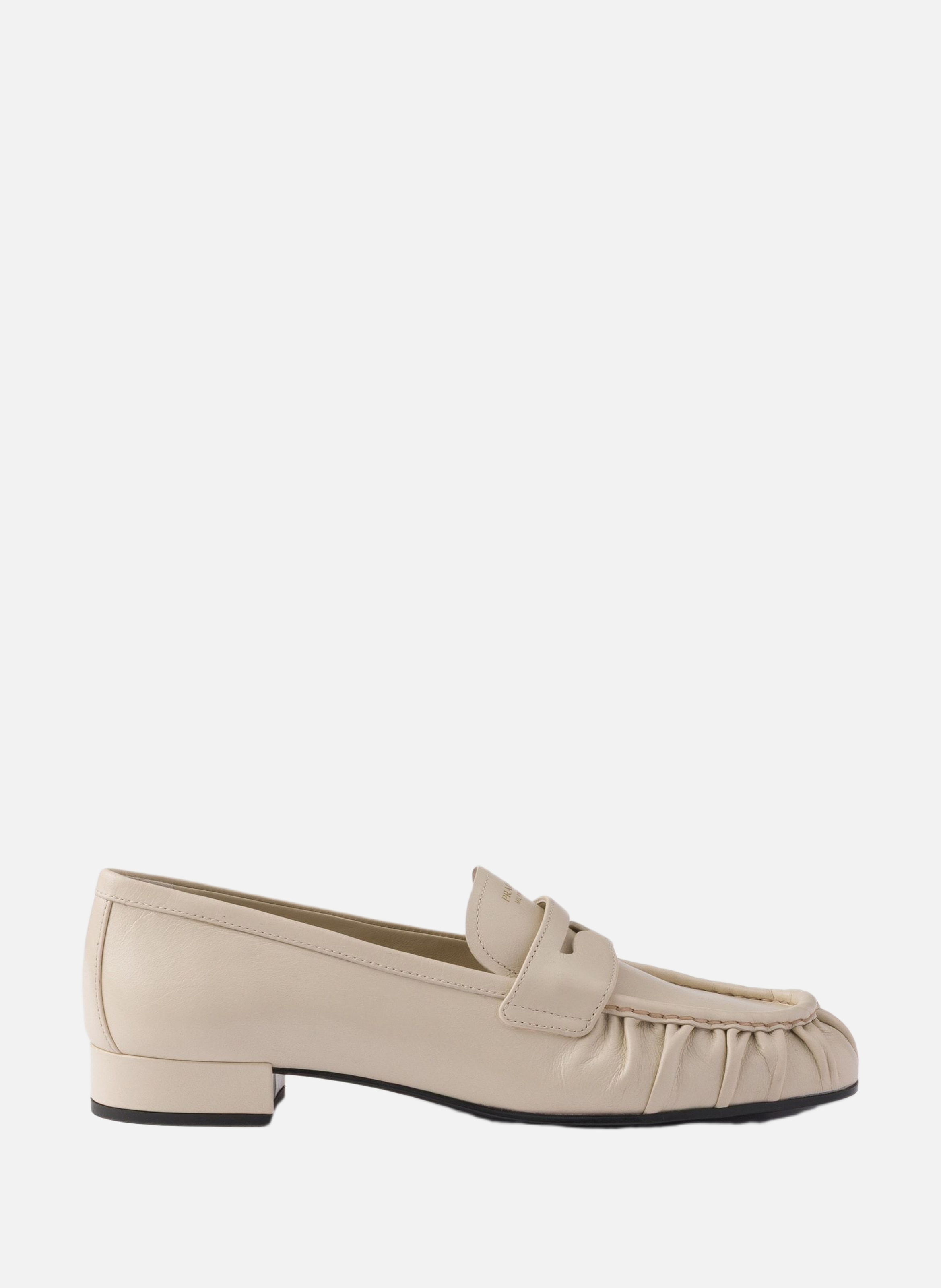 Mocassins en cuir PRADA Beige