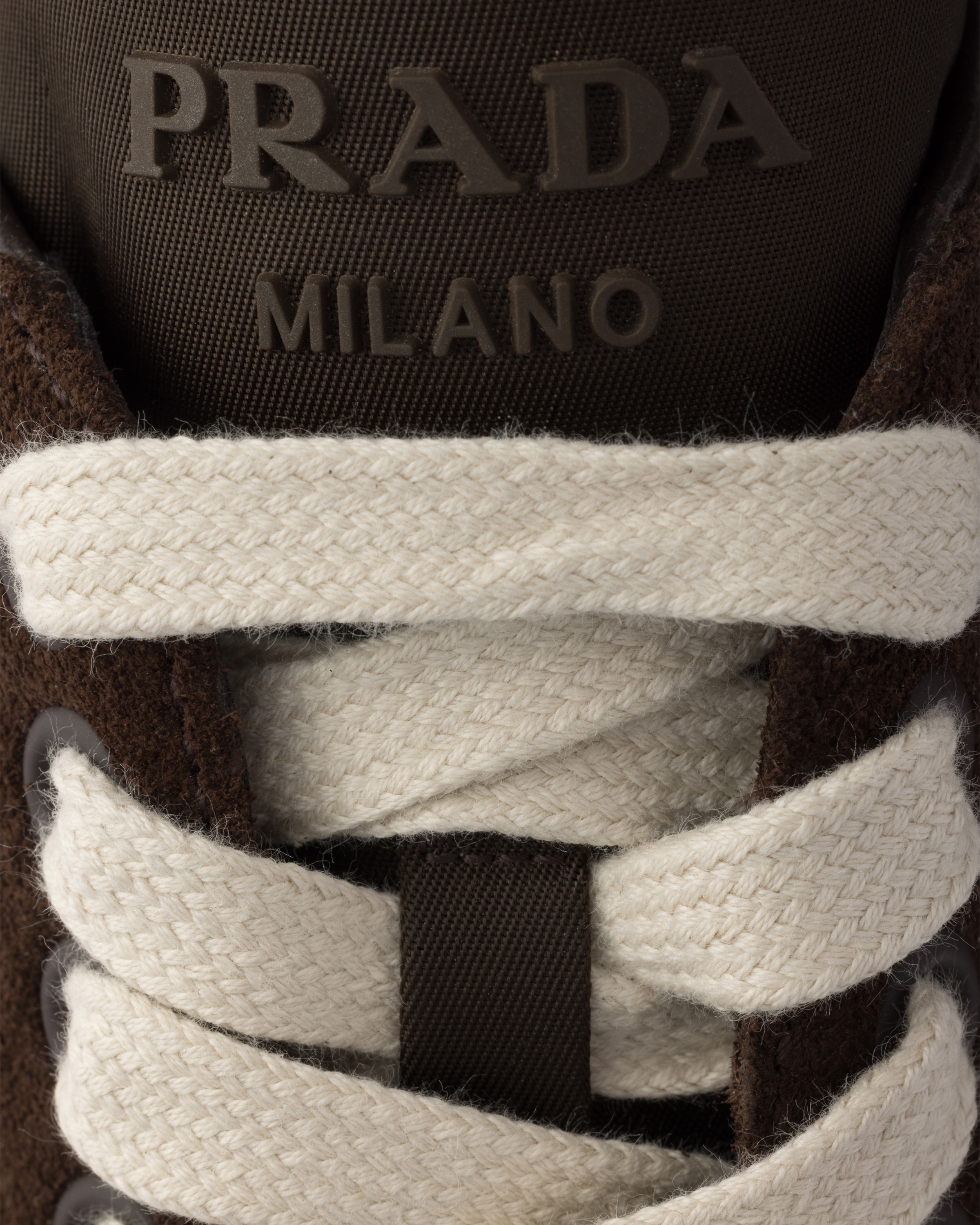 Baskets downtown bold en re-nylon et en daim PRADA Marron