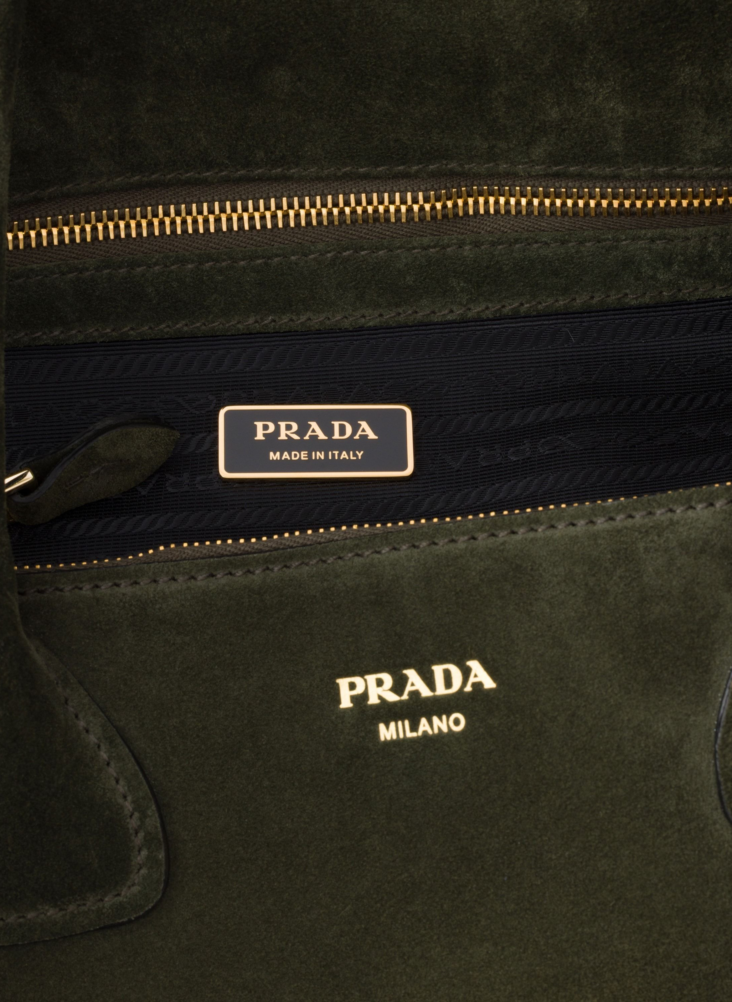 Grand cabas en veau velours PRADA Vert