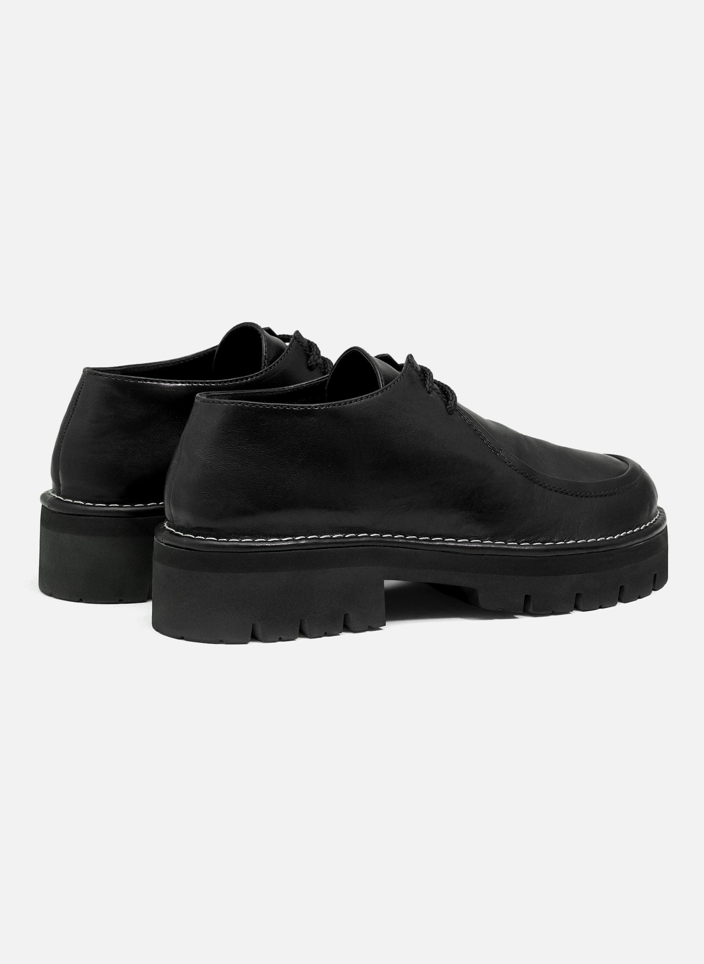 Derbies a bout anatomique en cuir unisexes AMI PARIS Noir