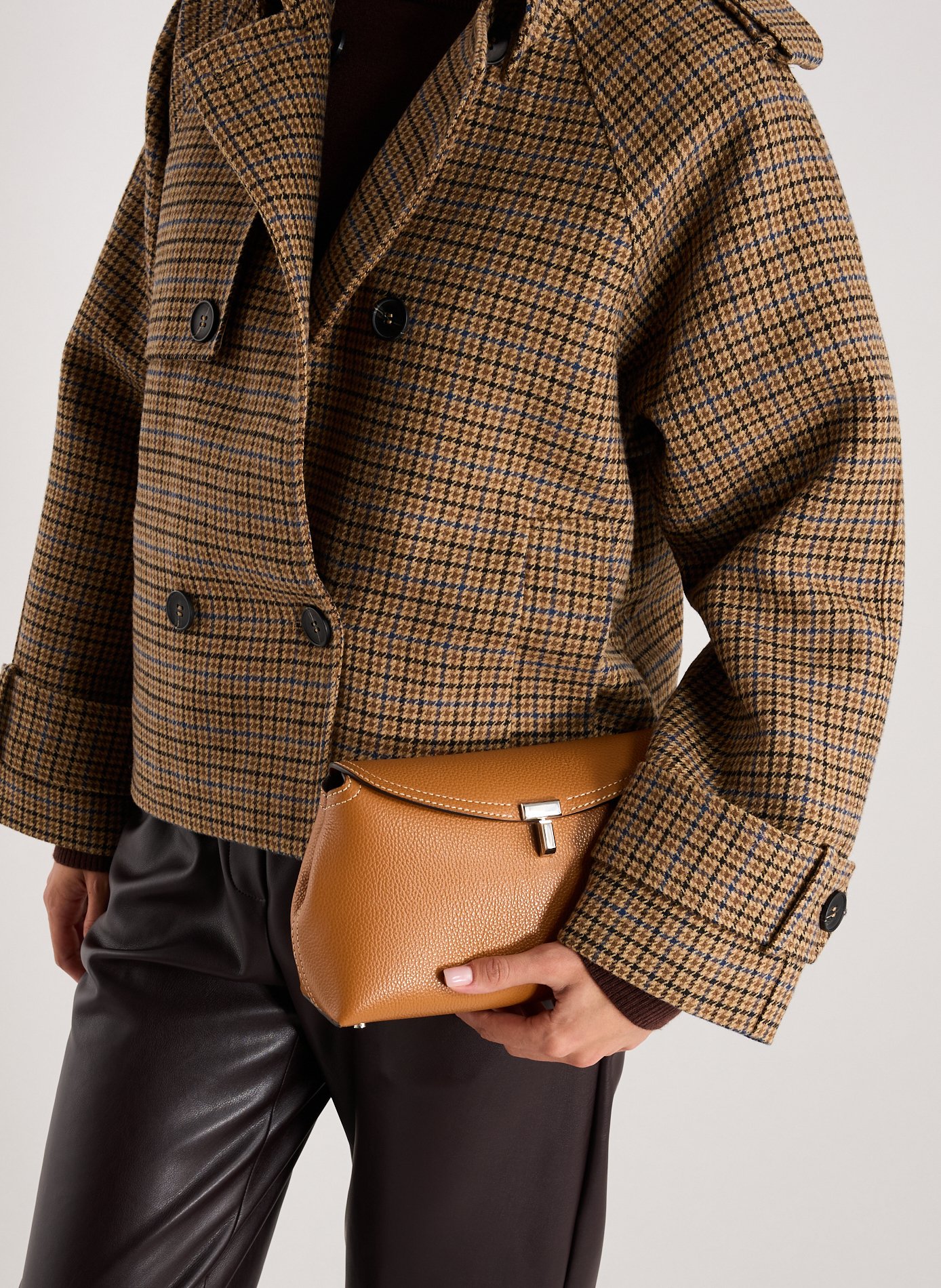 Leather T-lock clutch TOTEME Brown