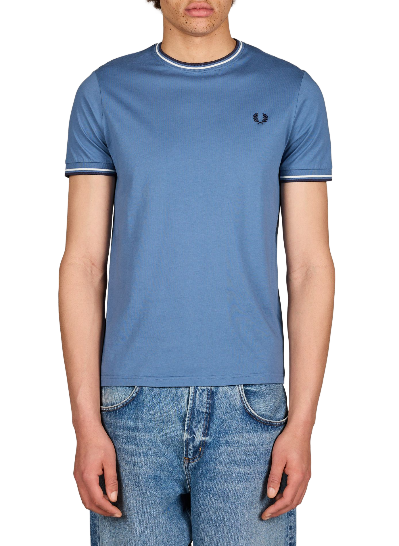 Maglietta a tinta unita con collo rotondo in cotone. FRED PERRY Blu