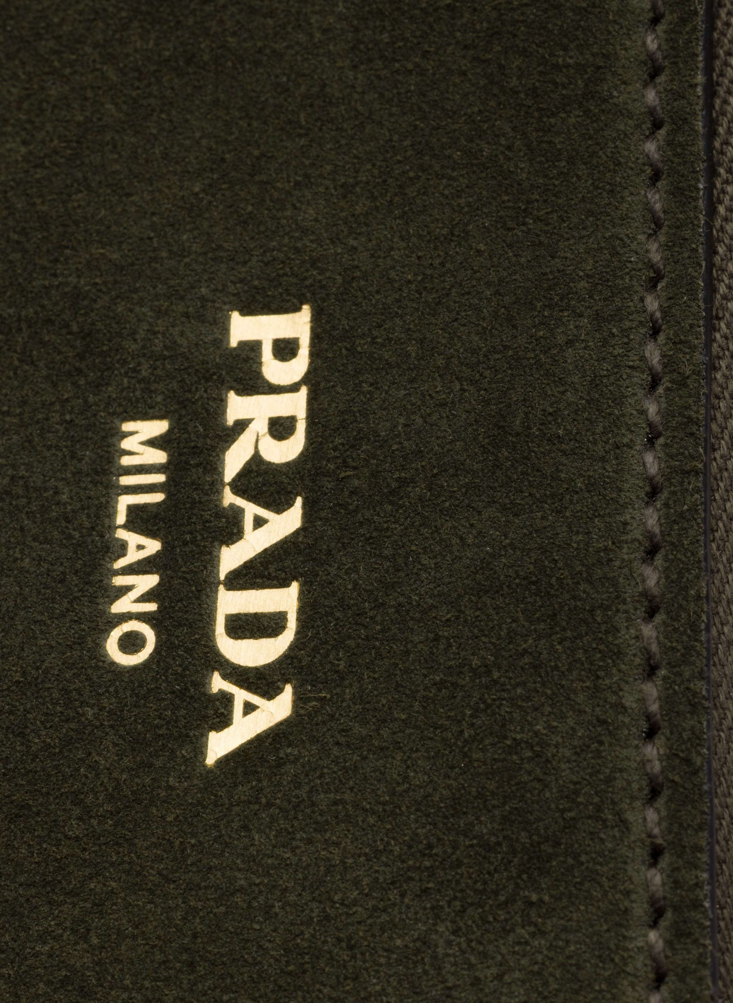 Grand cabas en veau velours PRADA Vert