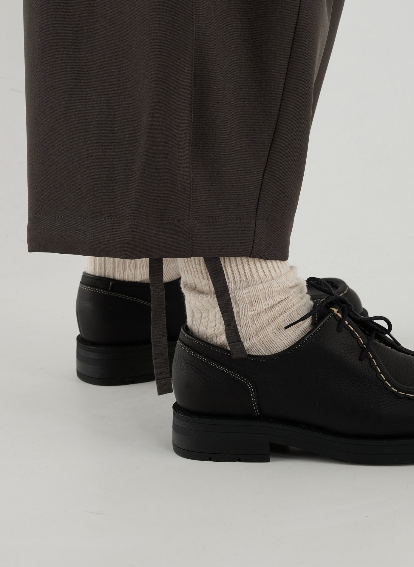 Solid carrot pants MERELY MADE Grey