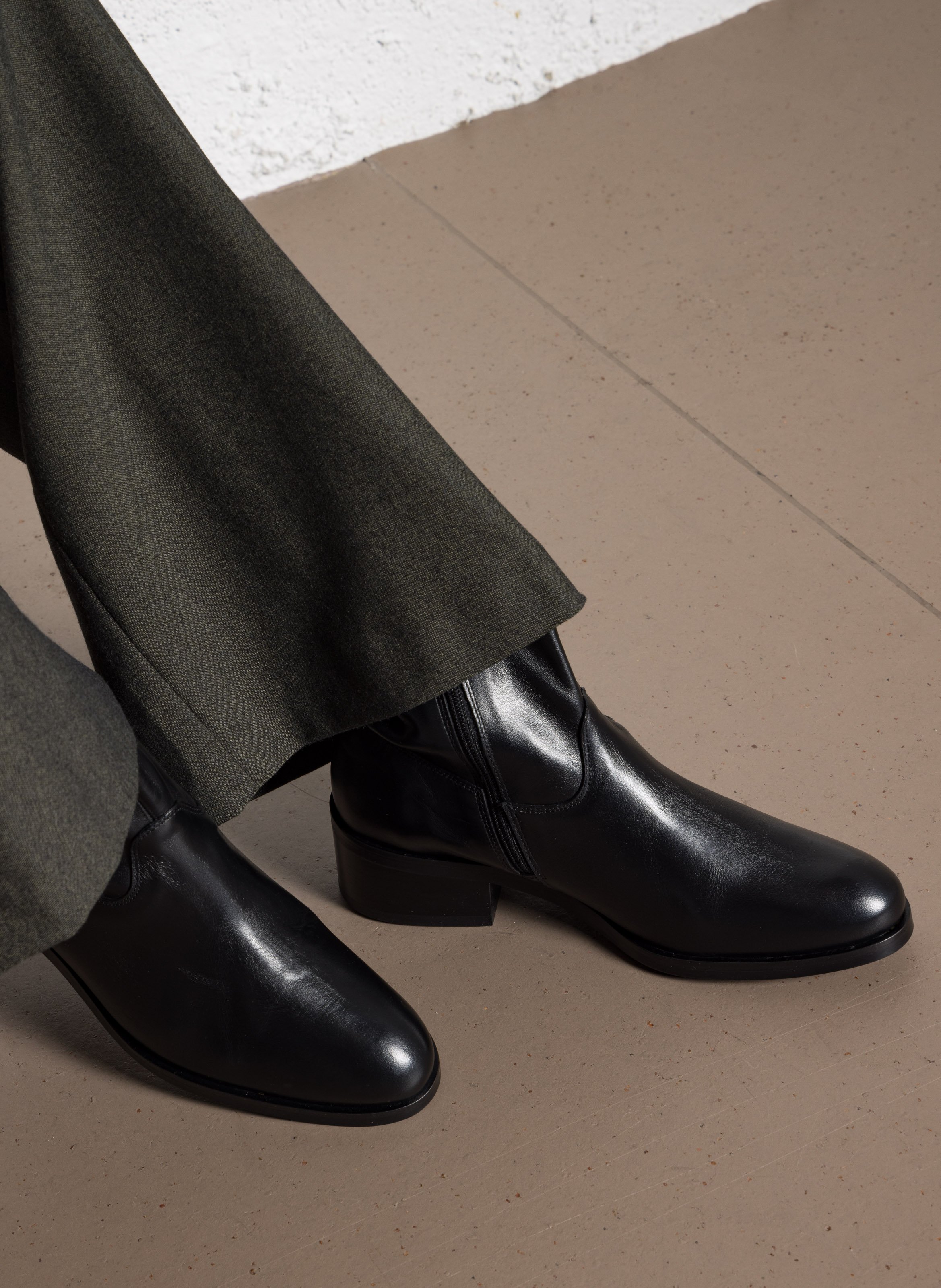 Bottines en cuir n°167 RIVECOUR Noir