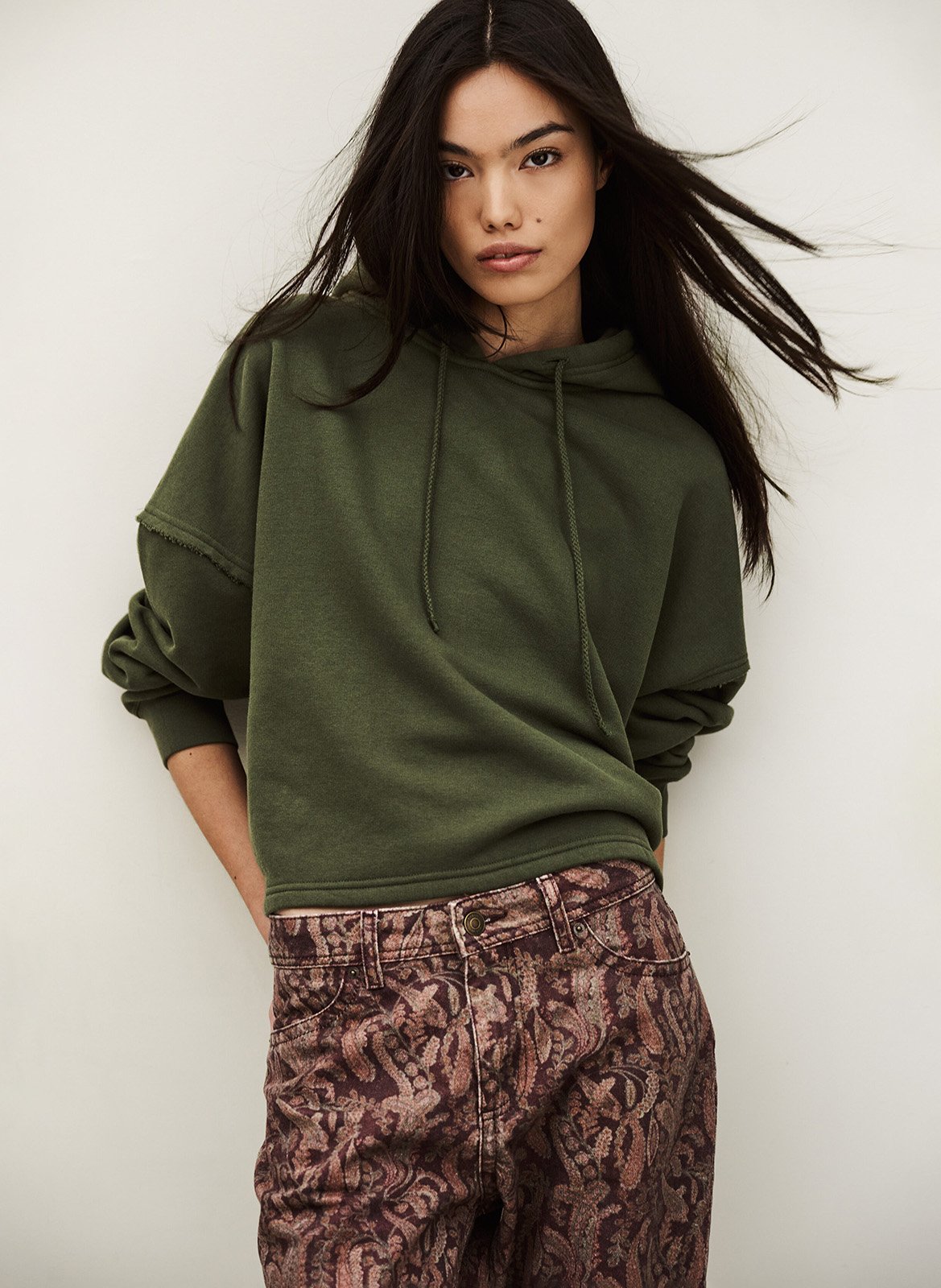 Sweat court à capuche sérigraphié au dos moby BA&SH Kaki