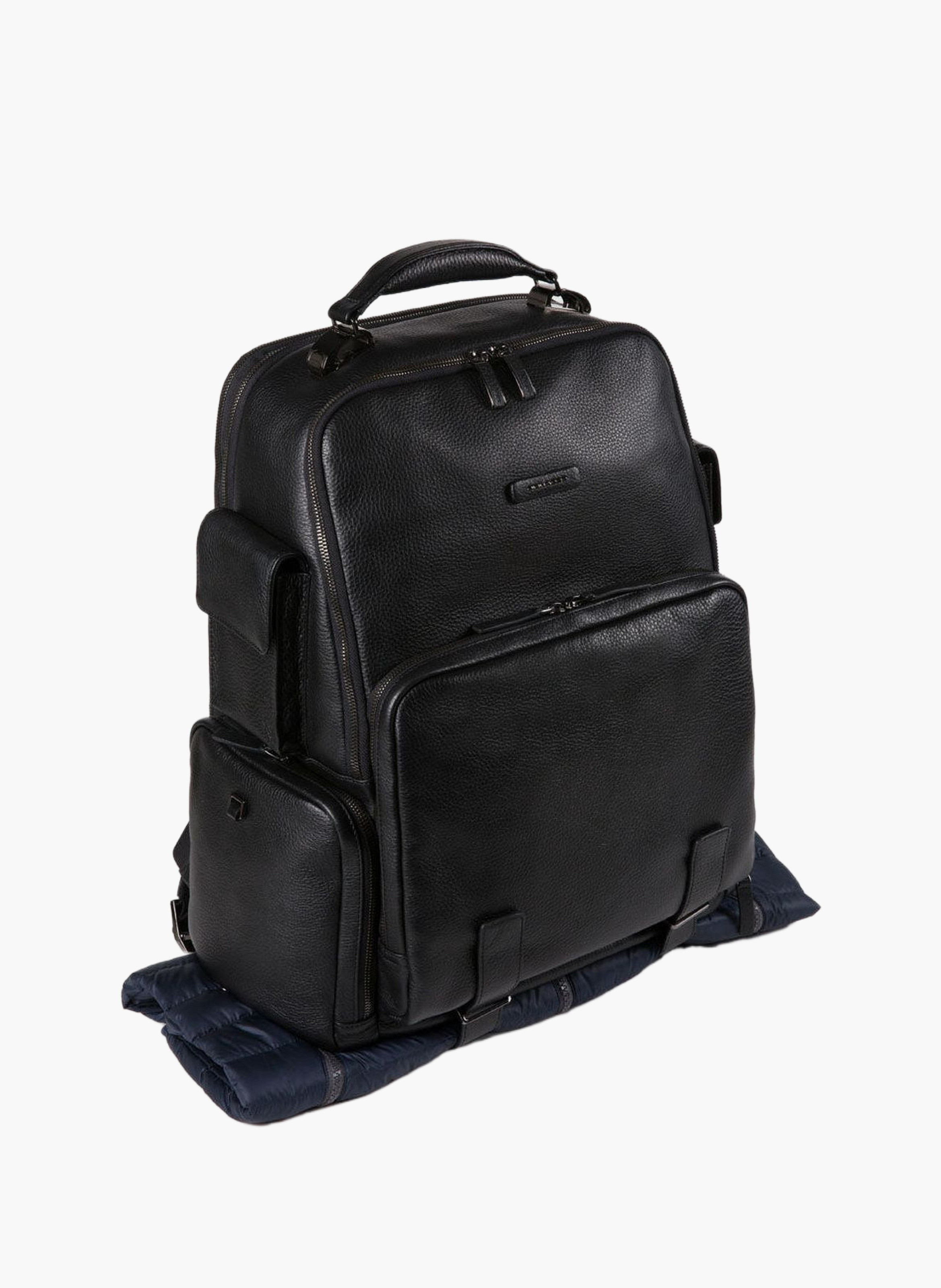 Leather laptop backpack 15.6" fast check PIQUADRO Black