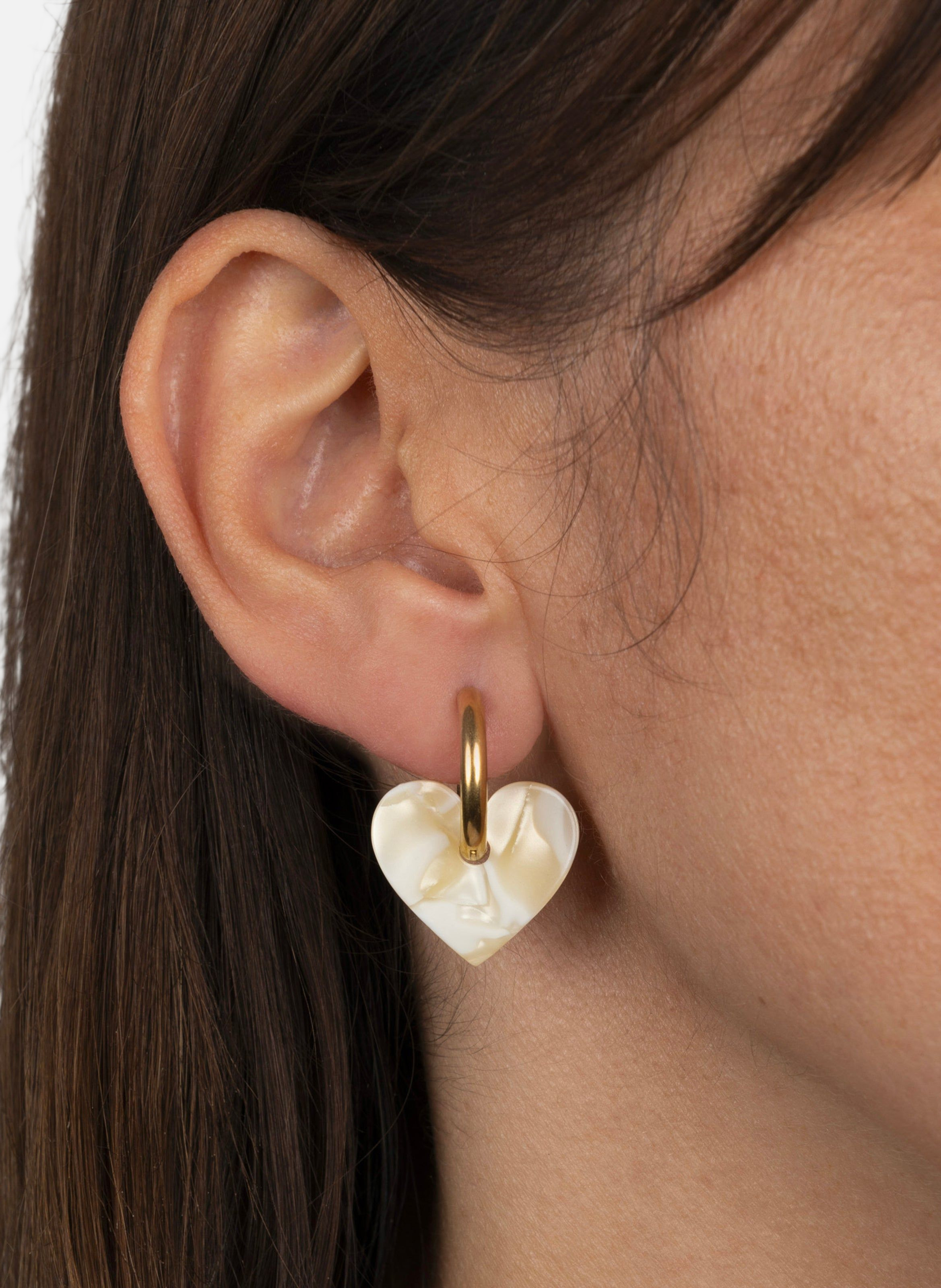 Boucles d'oreilles lova lova avec anneaux en acier inoxydable doré KURAGE GINZA Beige