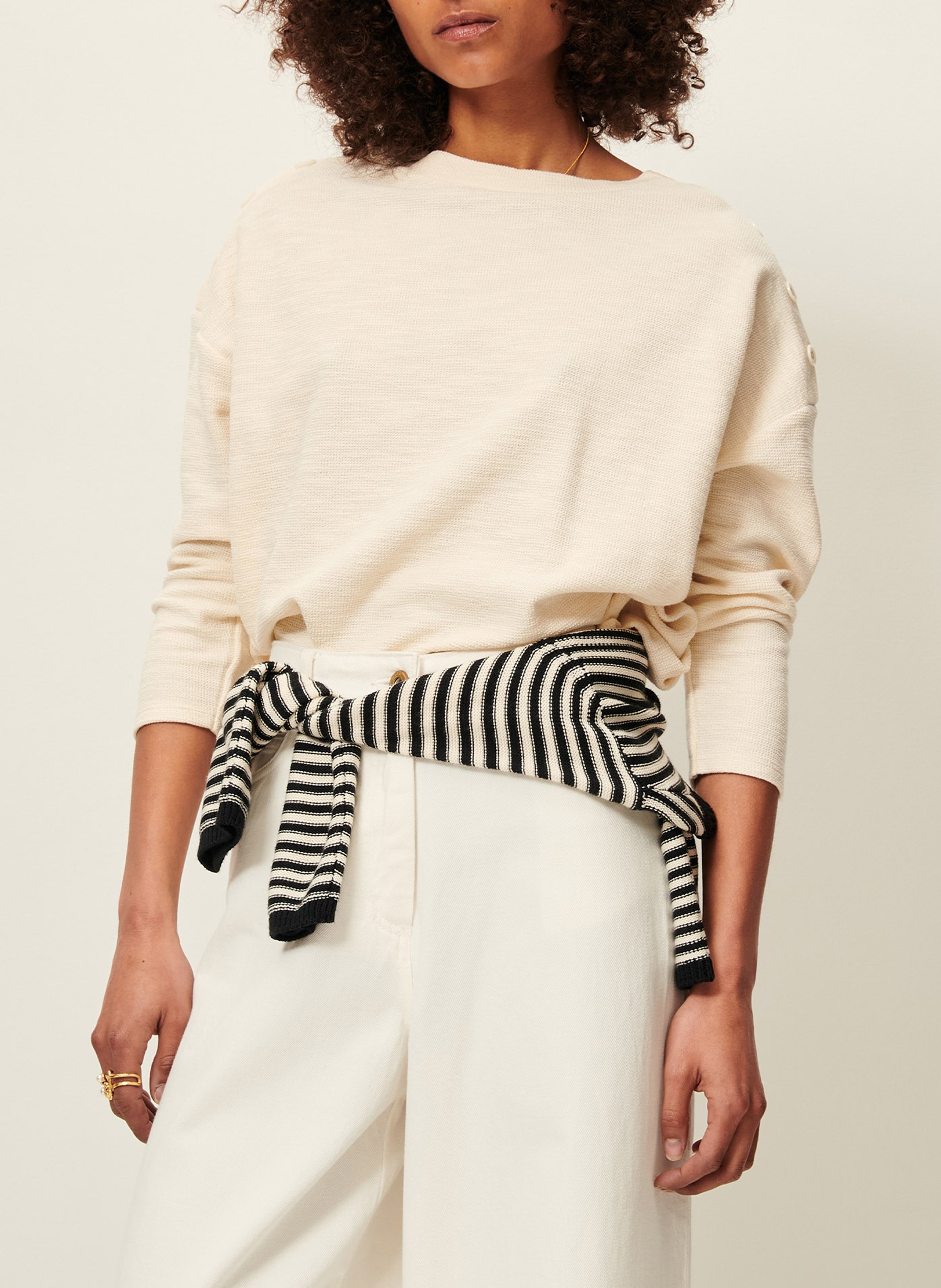 Pull fin col rond en coton mélangé austin  Fleur de sel