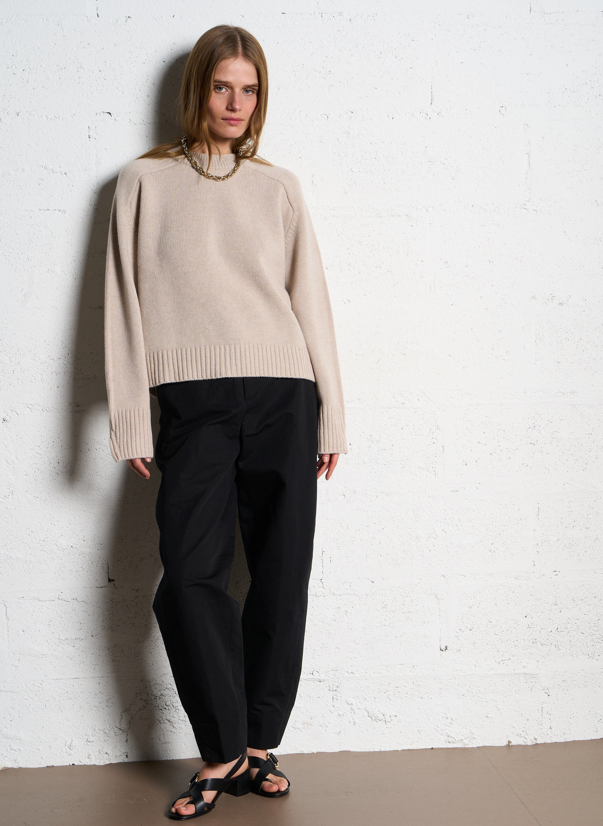 Pull col rond ample en laine will SOEUR Beige