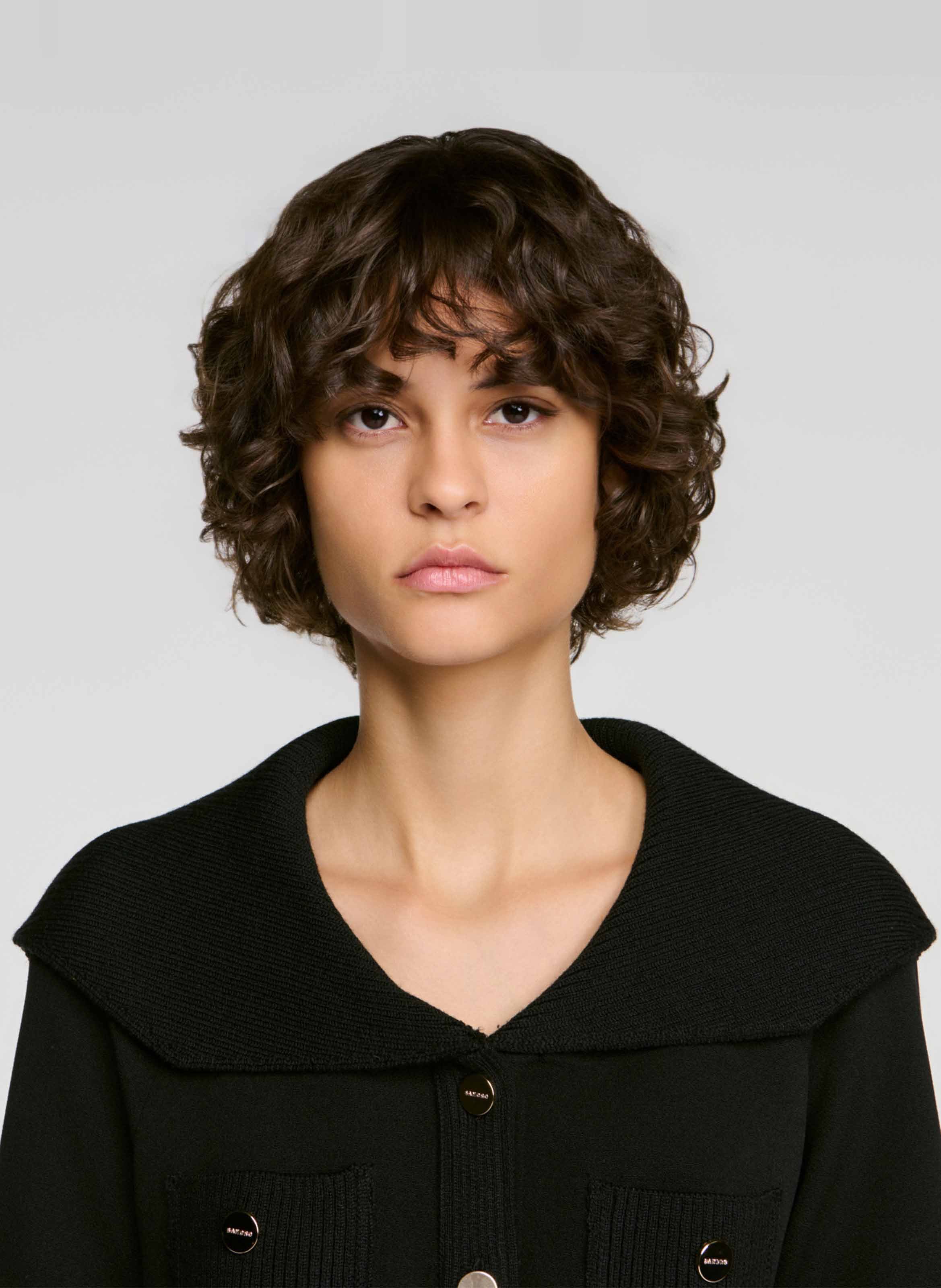 Robe courte cintrée à boutons unie SANDRO Noir