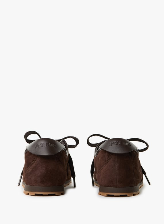 Les Tennis en cuir d'agneau | Marron by JACQUEMUS Les Tennis en cuir d'agneau Marron