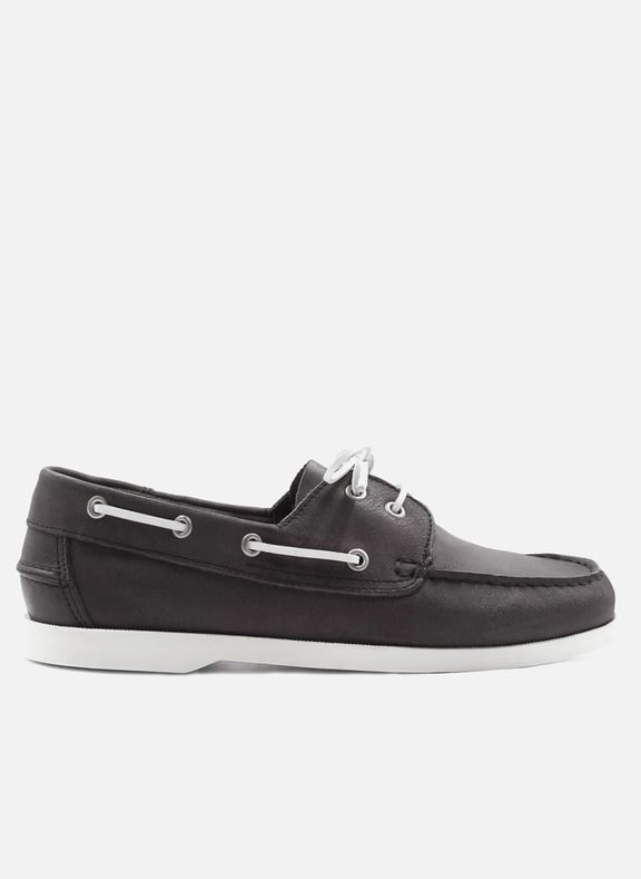 Chaussures bateau cuir mat brossé Noir by JULES & JENN JULES & JENN Chaussures bateau cuir mat brossé Noir