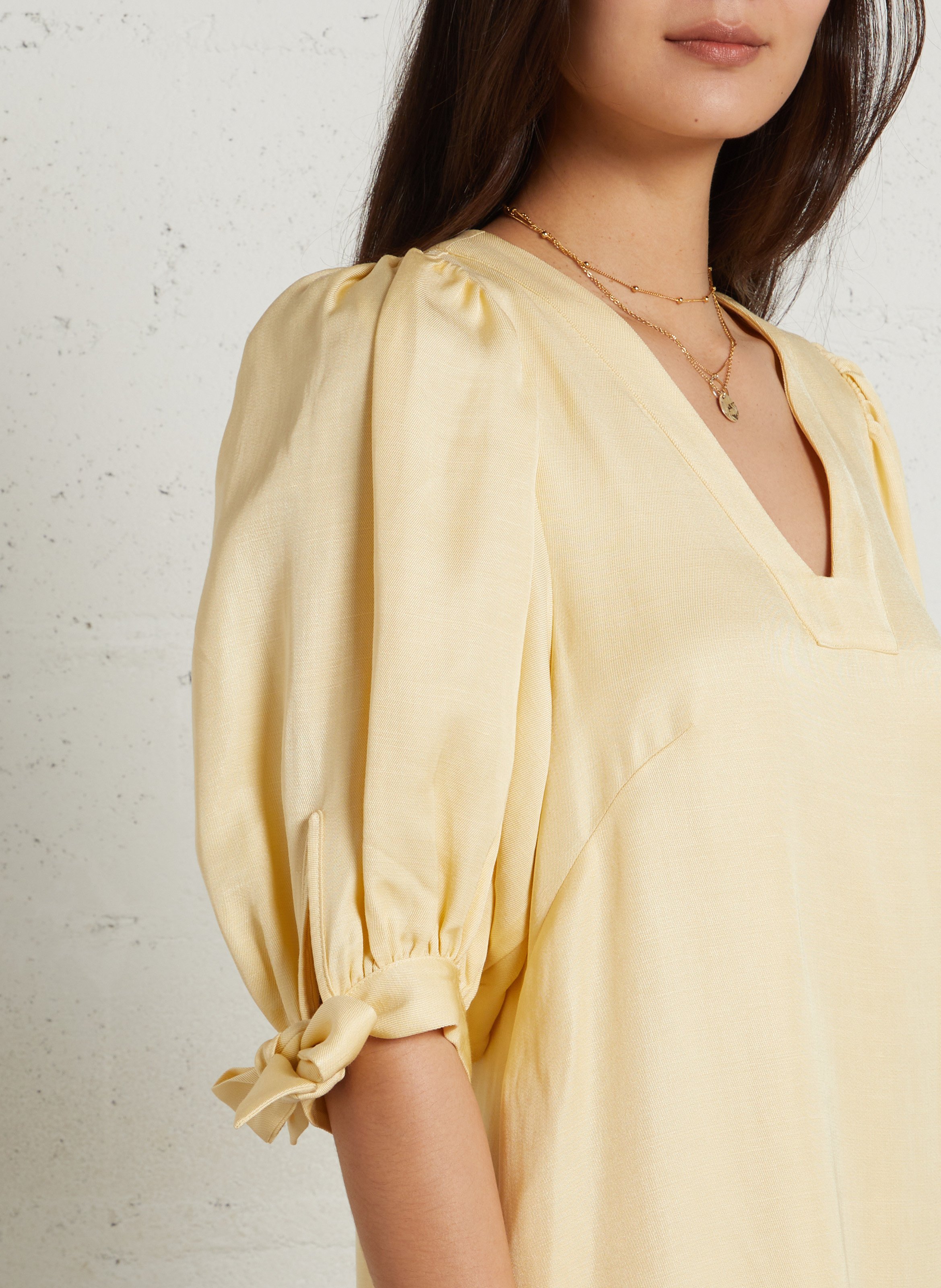 Robe courte col v unie bona MAISON 123 Jaune