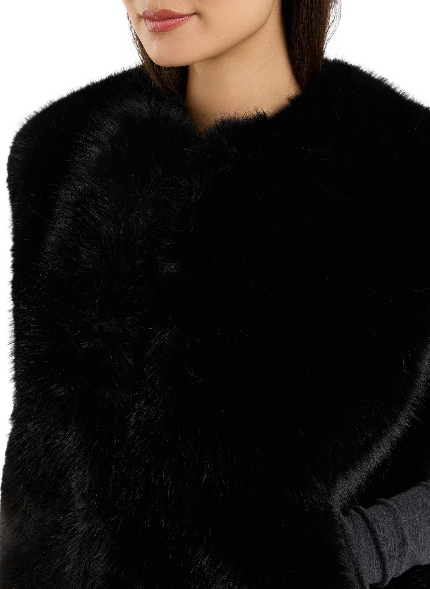 Faux Fur Sleeveless Biline Vest SAISON 1865 Black