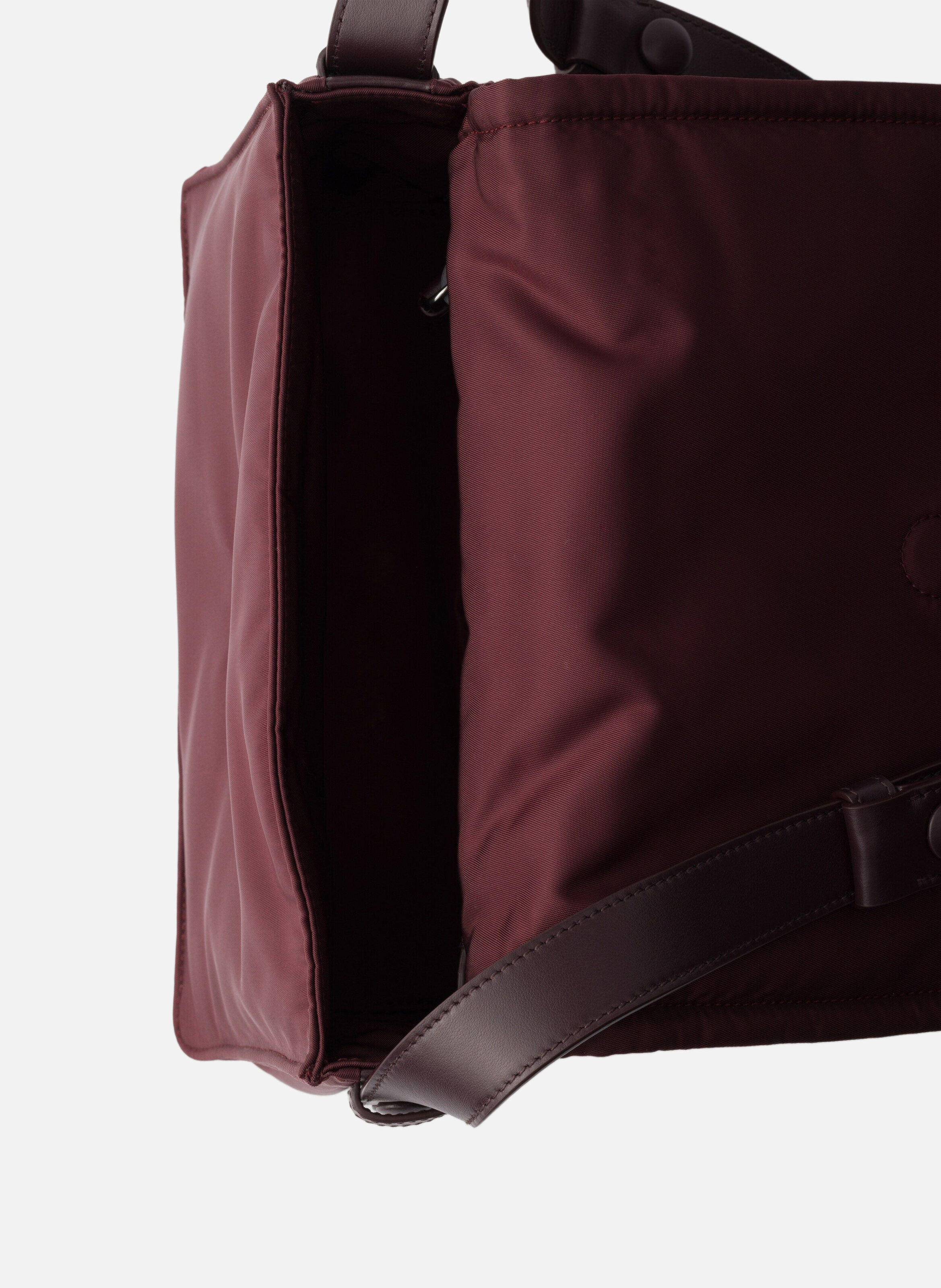 Petit sac porté épaule prada traveller en re-nylon PRADA Rouge