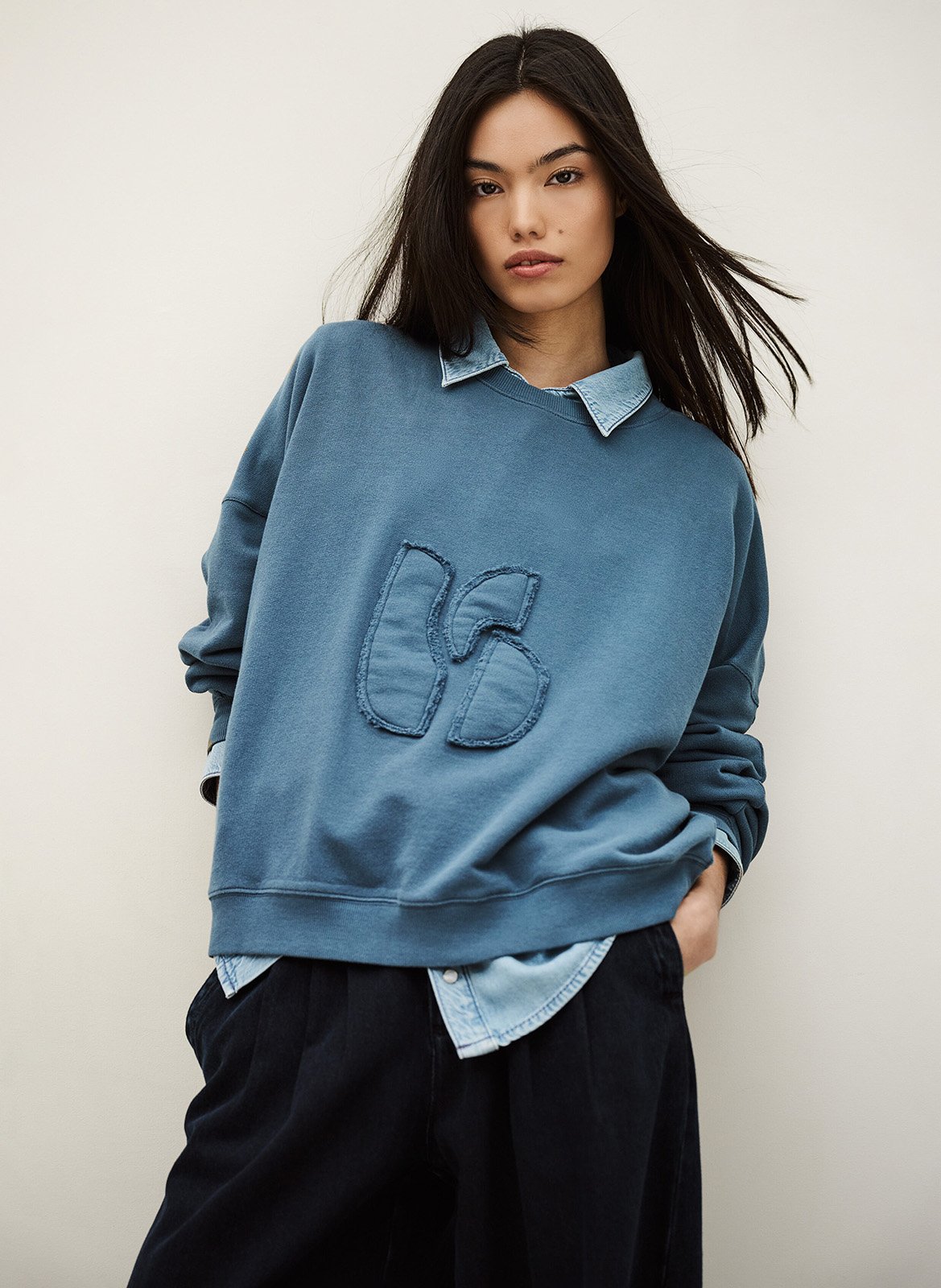 Sweat ample col rond à broderie maia BA&SH Bleu