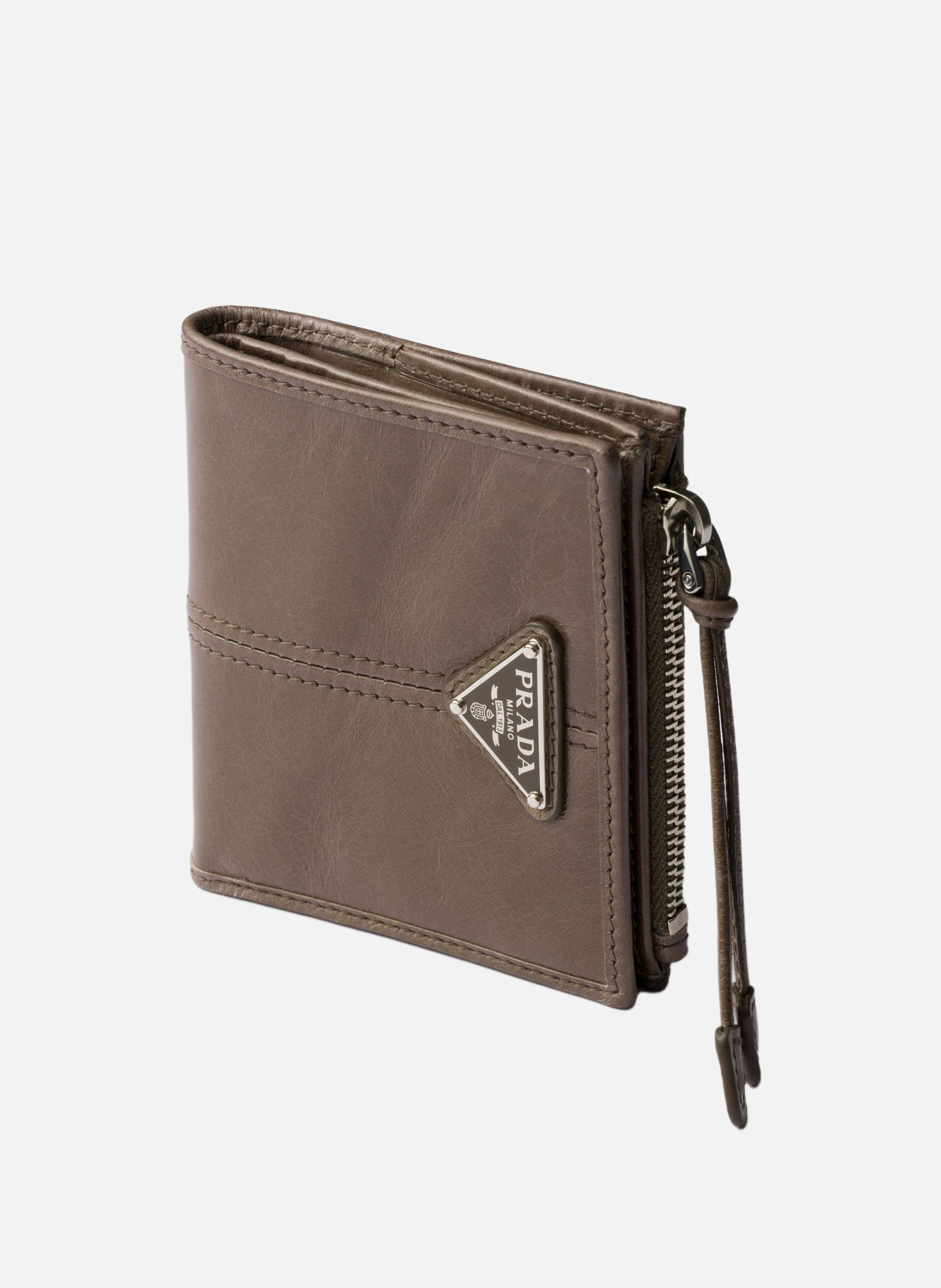 Petit portefeuille en cuir PRADA Gris