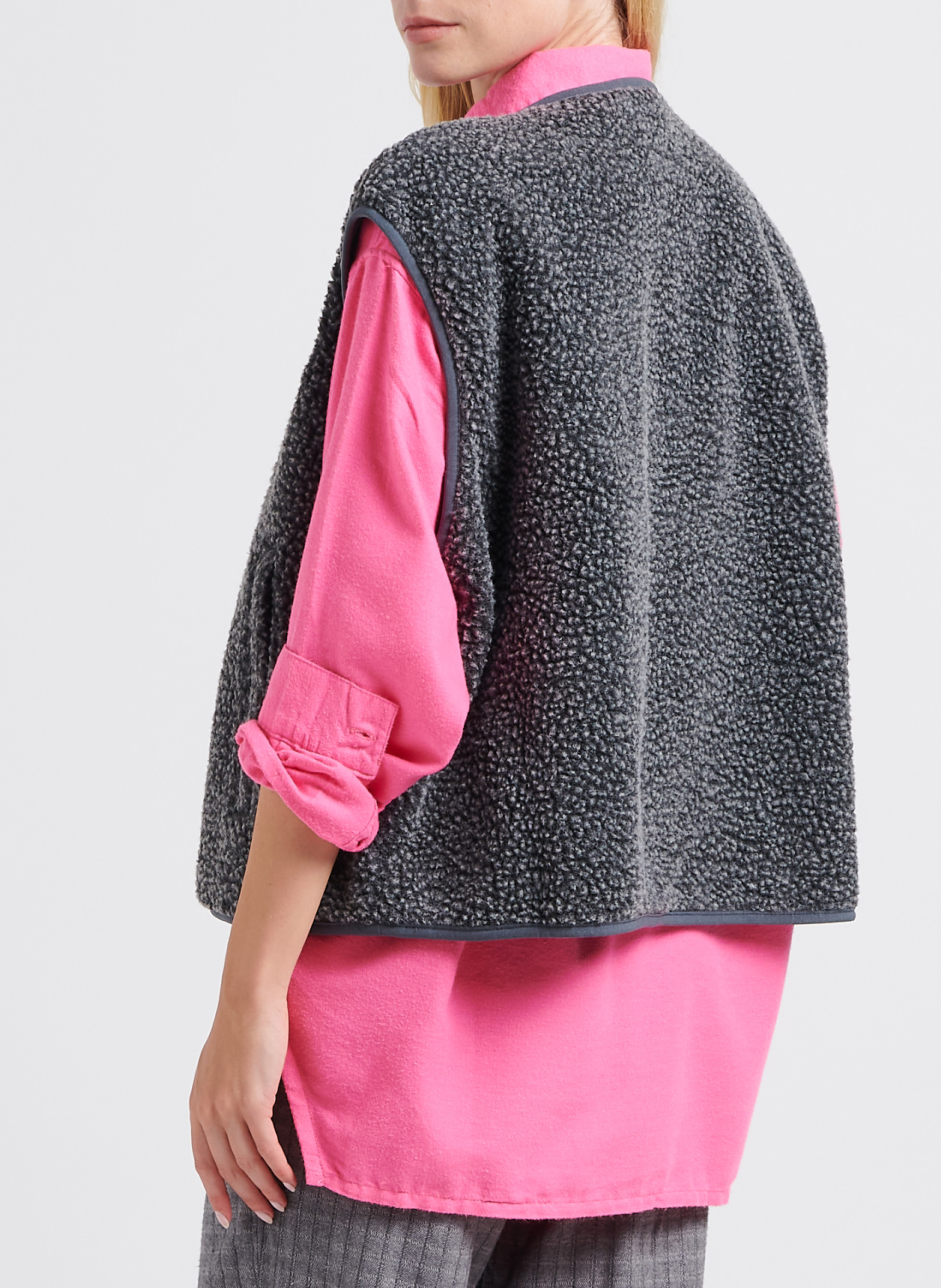 Gilet col rond molletonné sans manches hoktown AMERICAN VINTAGE Gris