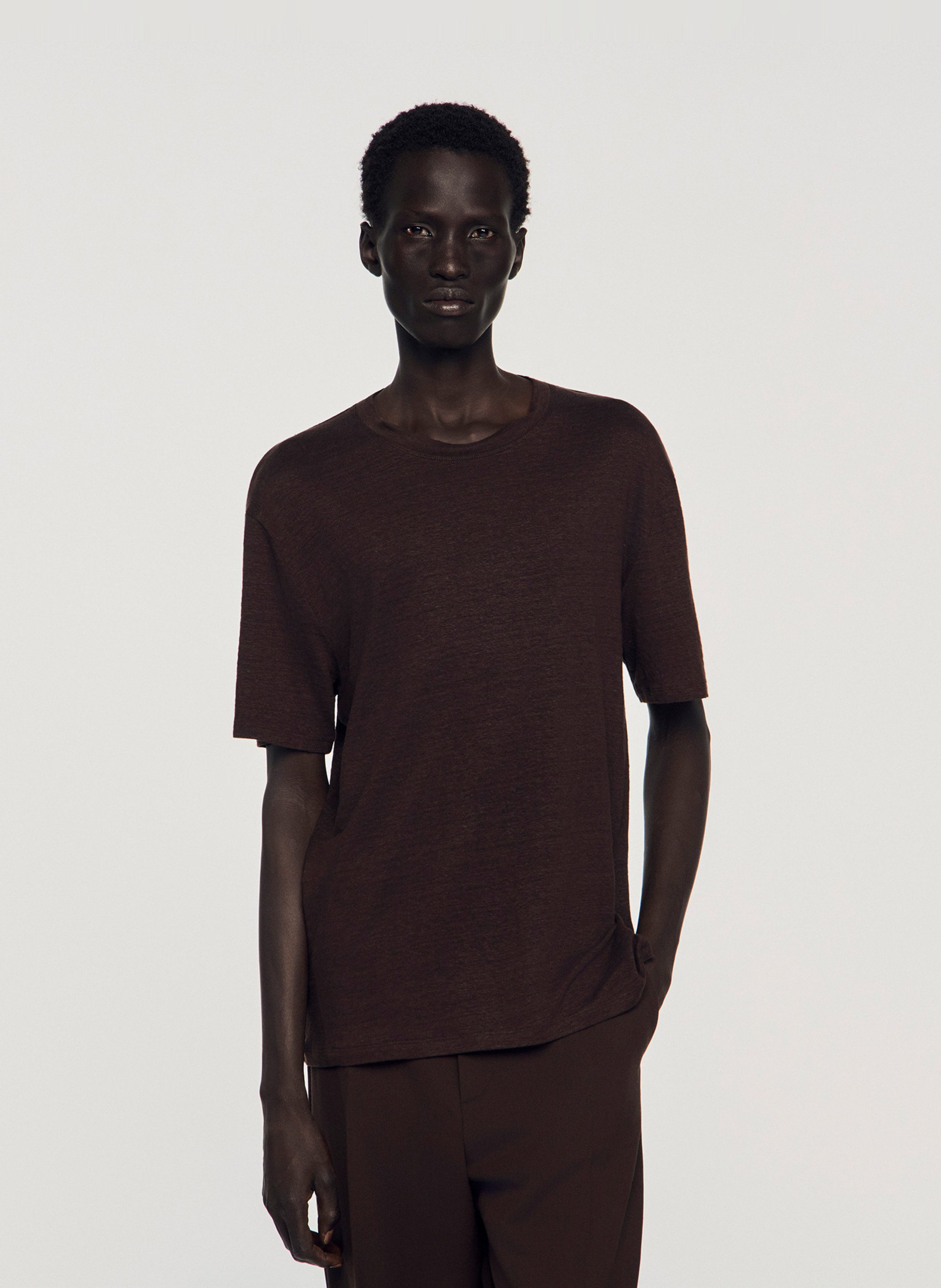 Tee-shirt col rond regular-fit en lin SANDRO Marron