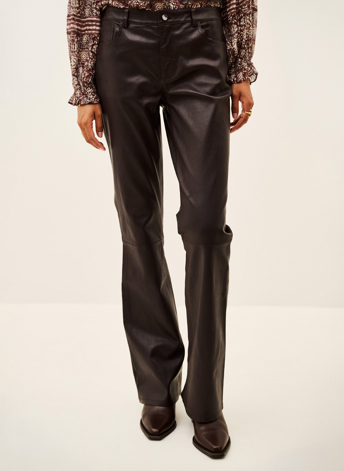 Pantalon boot cut en cuir lior BA&SH Marron